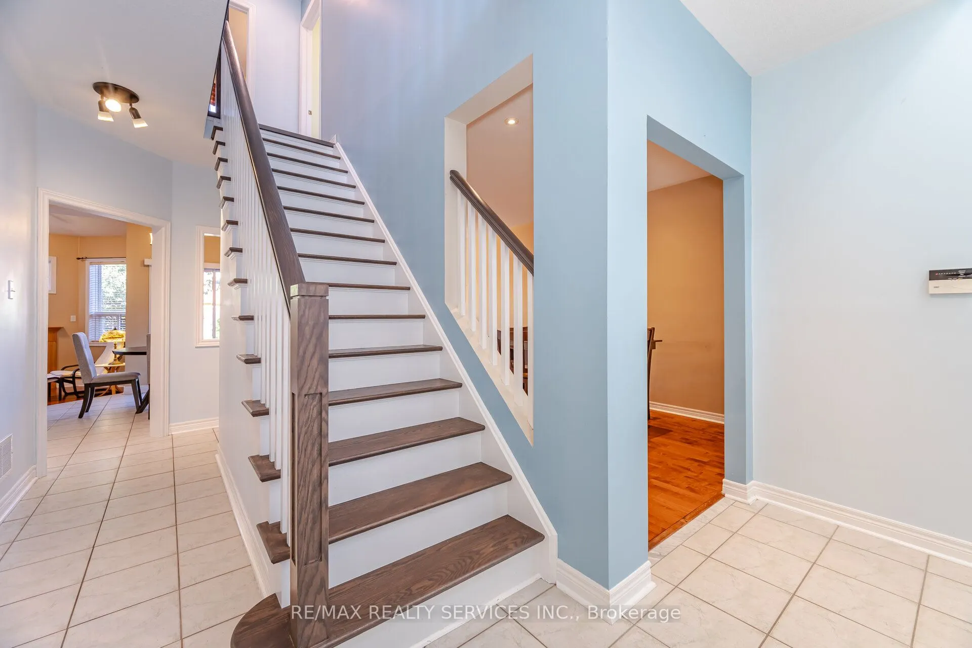 5 Melrose Gardens