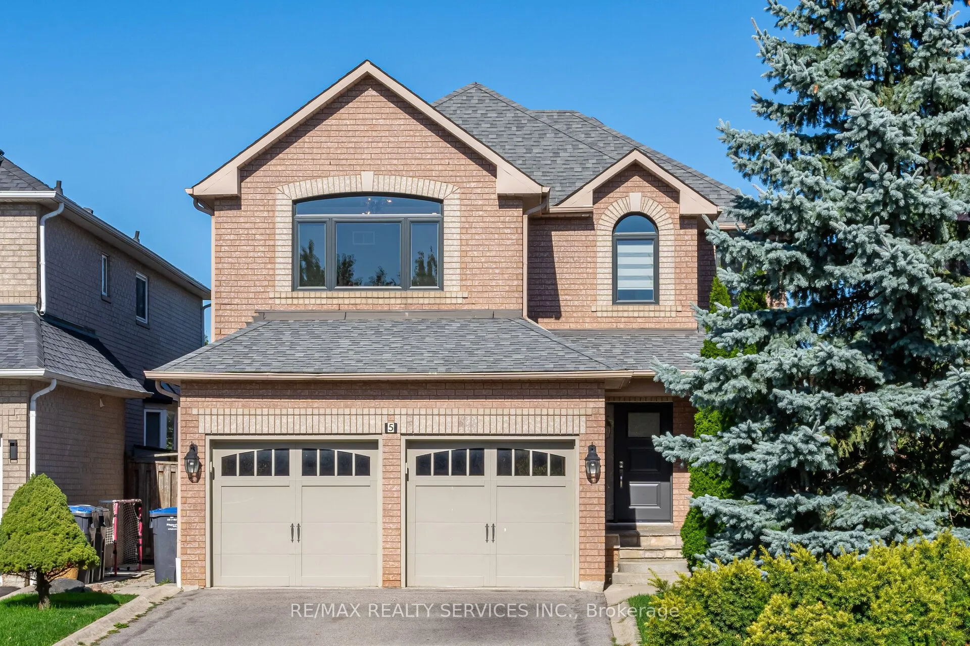 5 Melrose Gardens