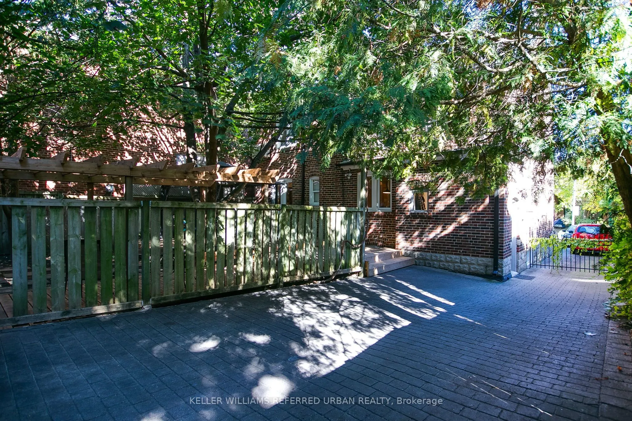 6 Old Mill Terrace