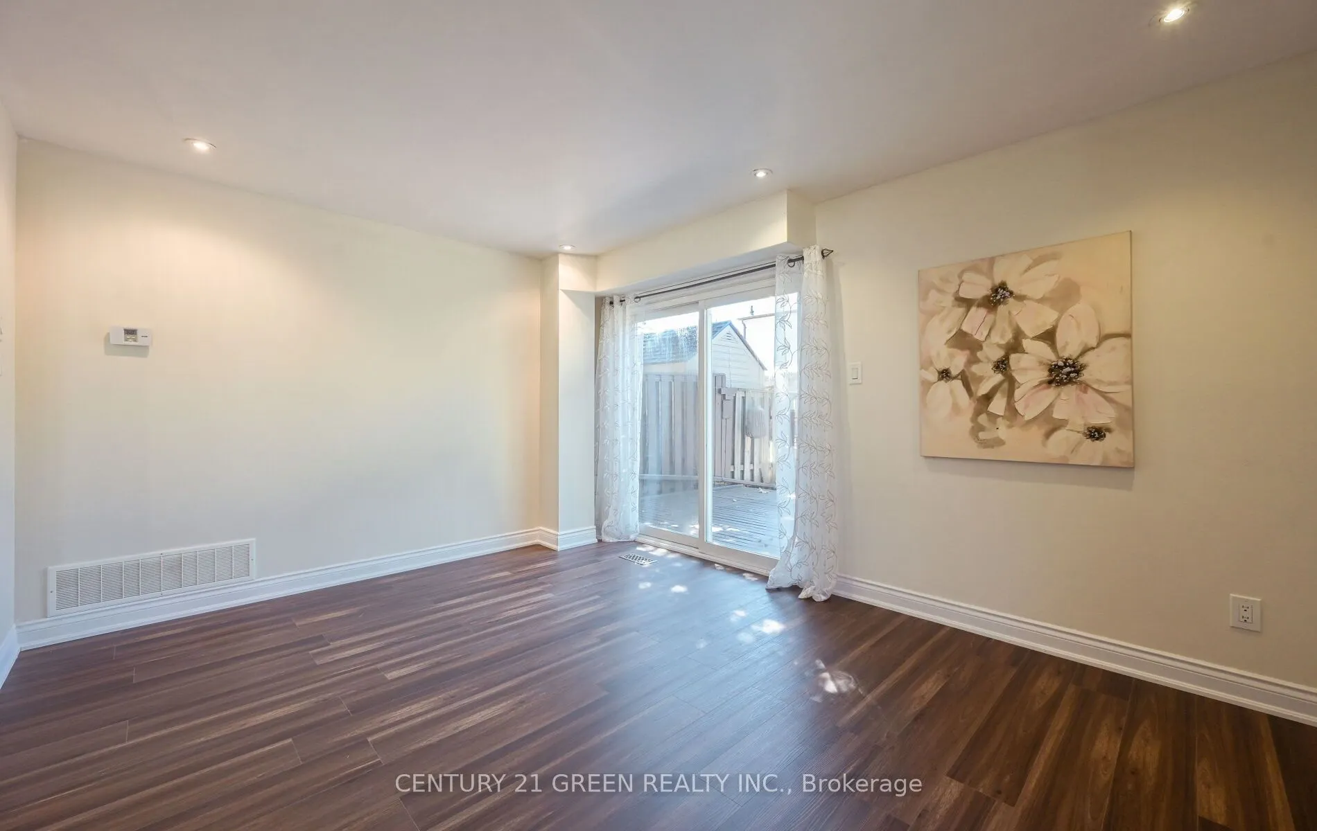 1 Greenarrow Court