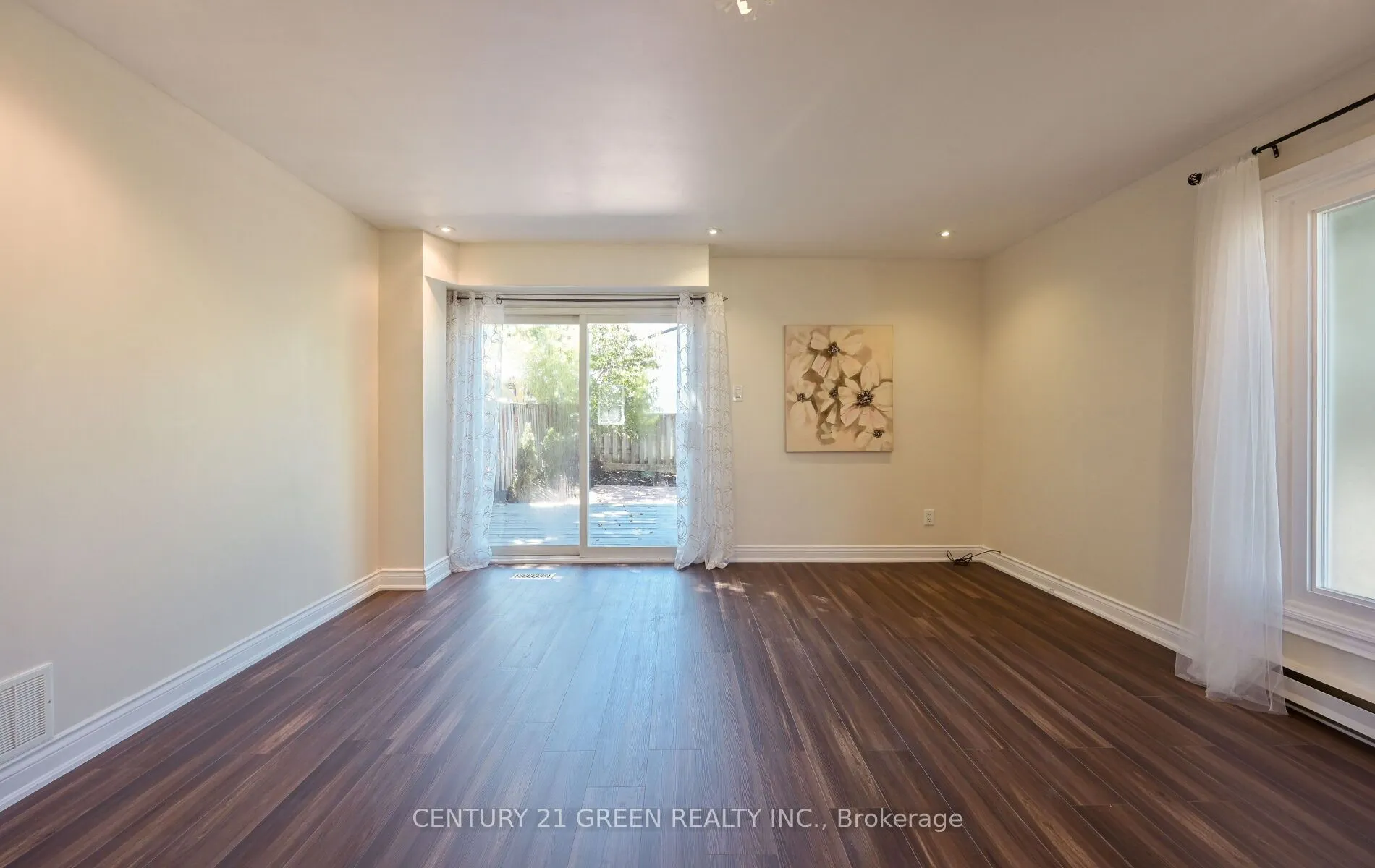 1 Greenarrow Court