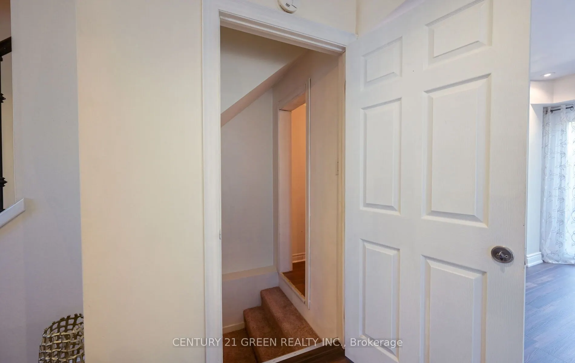 1 Greenarrow Court