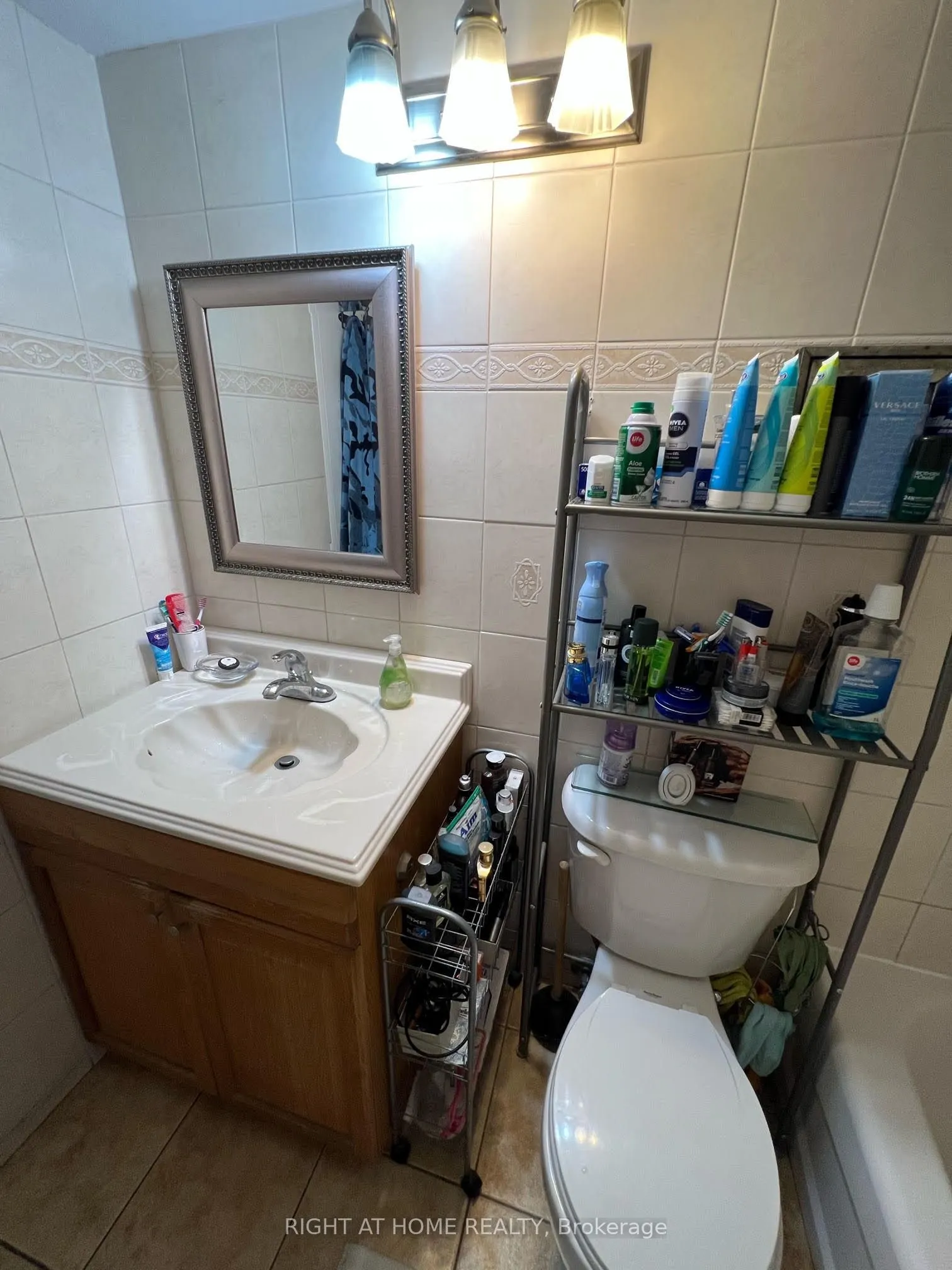360 Ridelle Avenue, #1812
