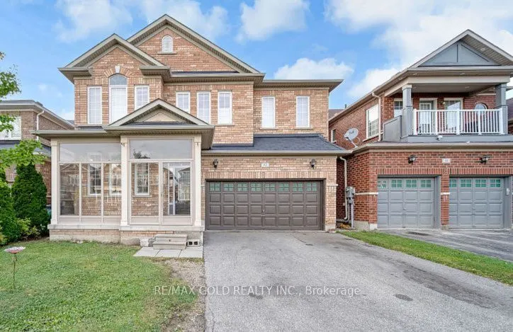 82 Amaranth Crescent