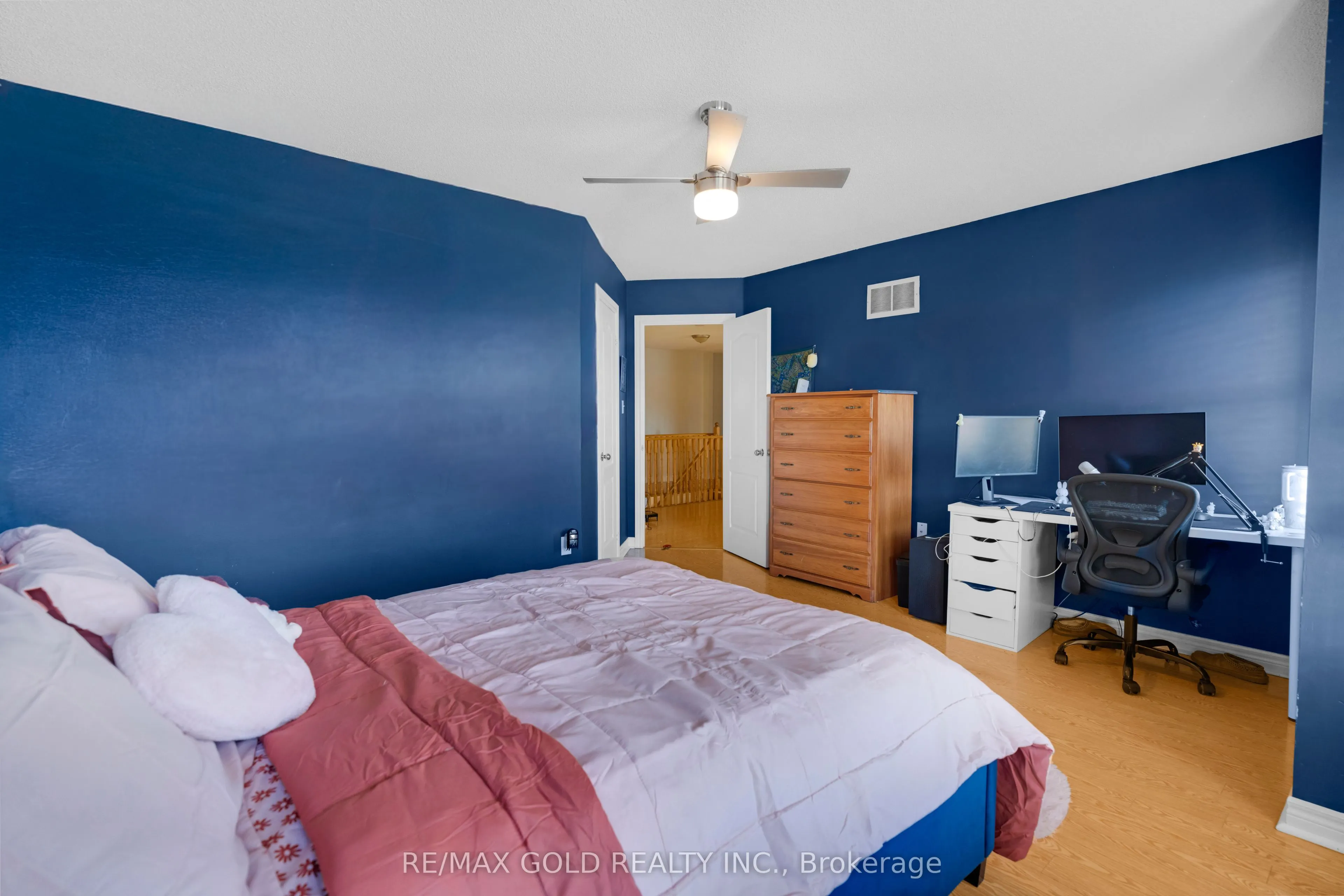 82 Amaranth Crescent