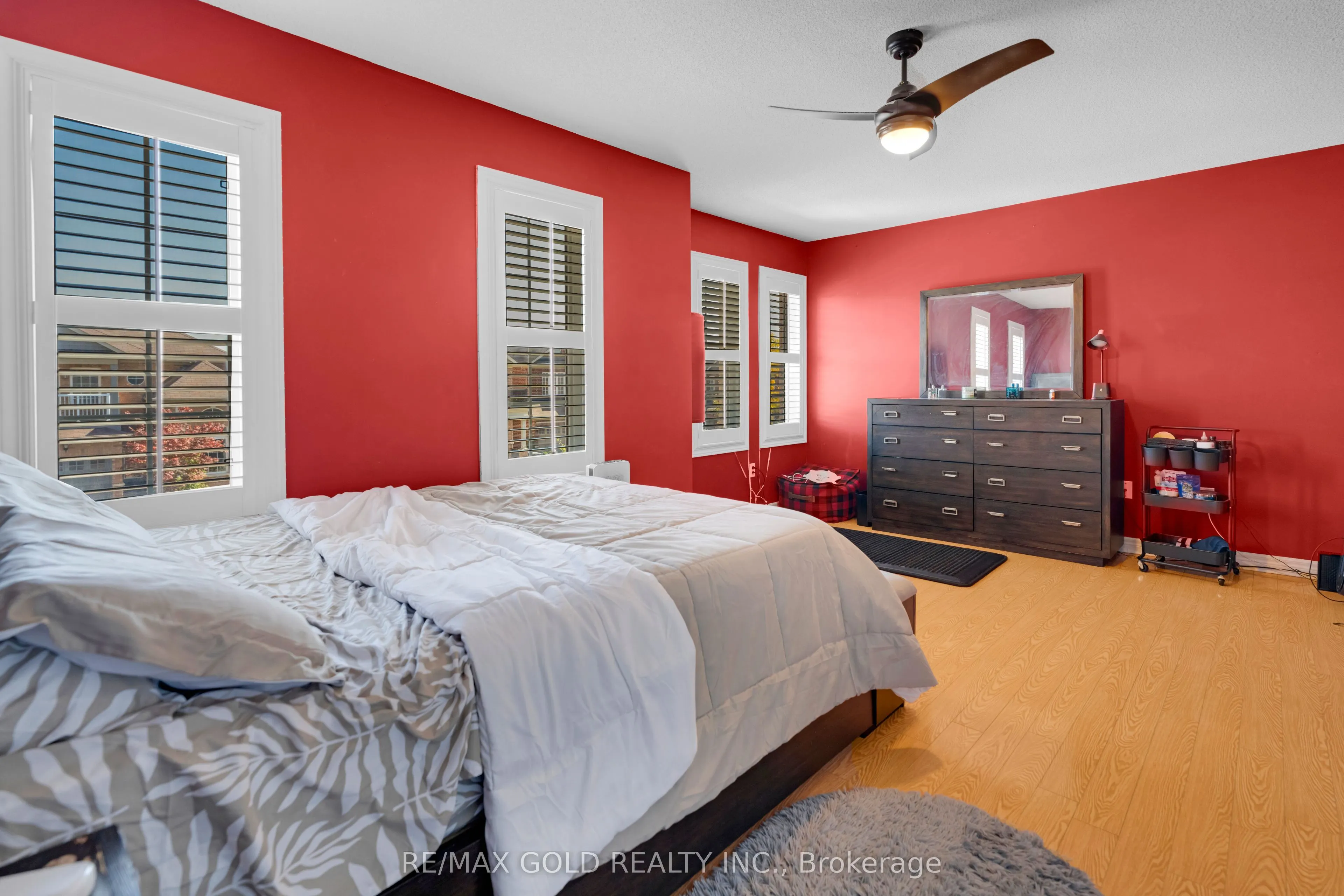 82 Amaranth Crescent