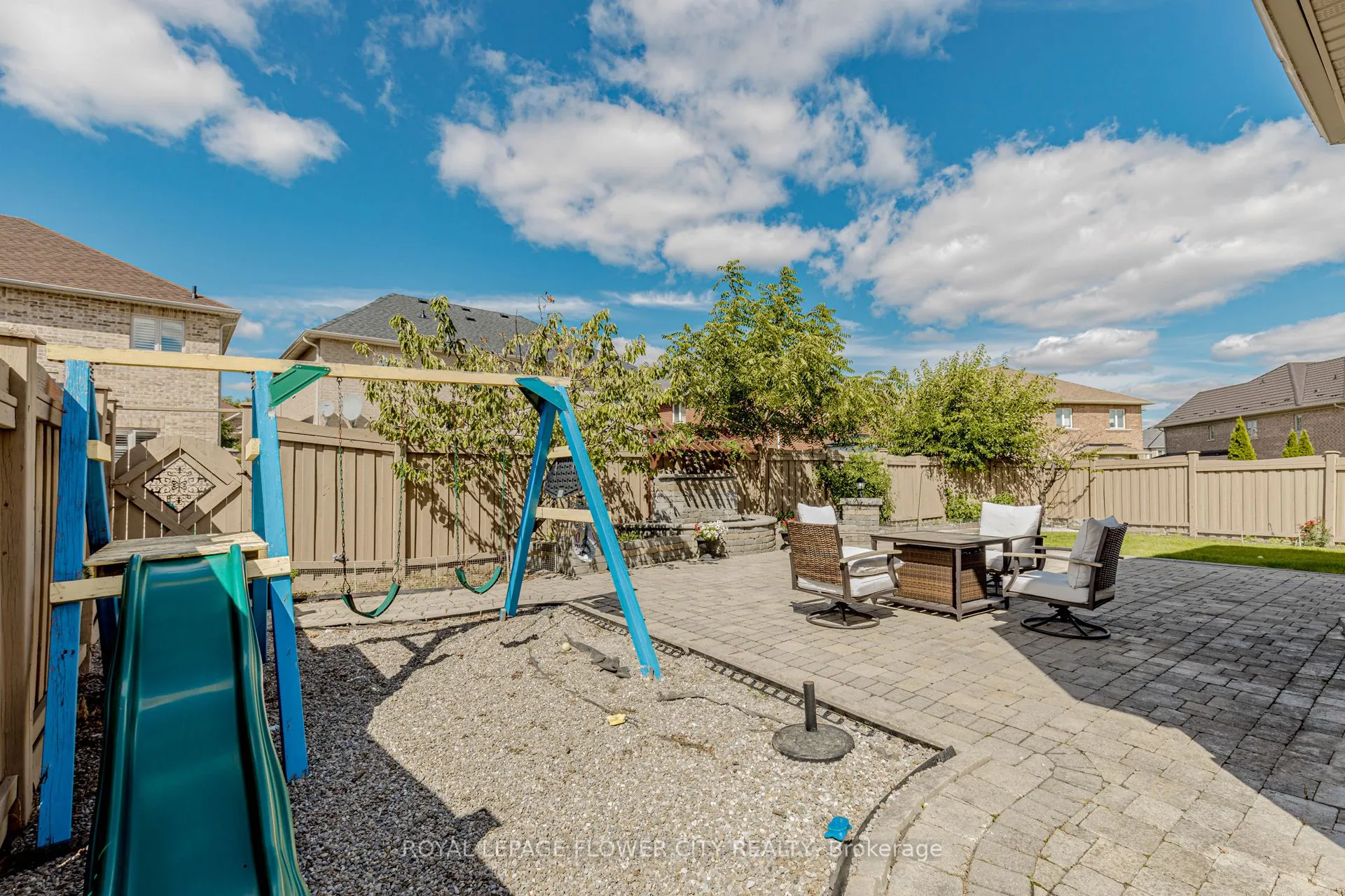 12 Fieldview Drive