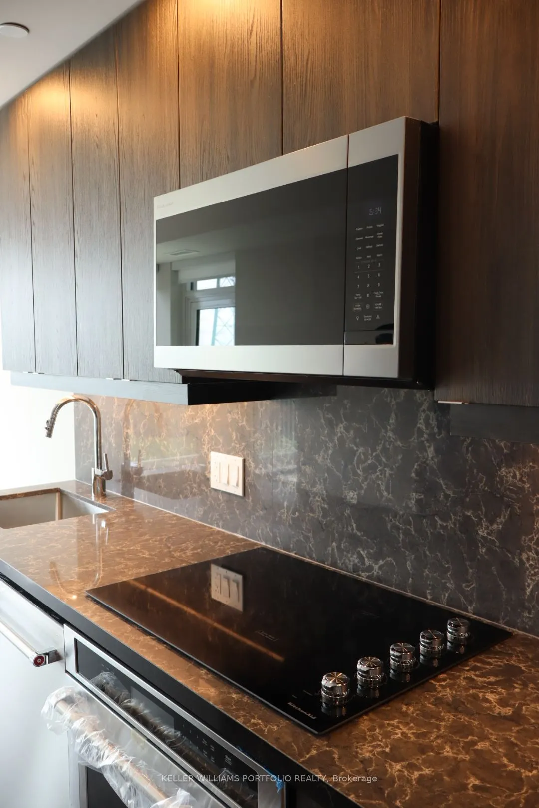 3240 William Coltson Avenue, #1105
