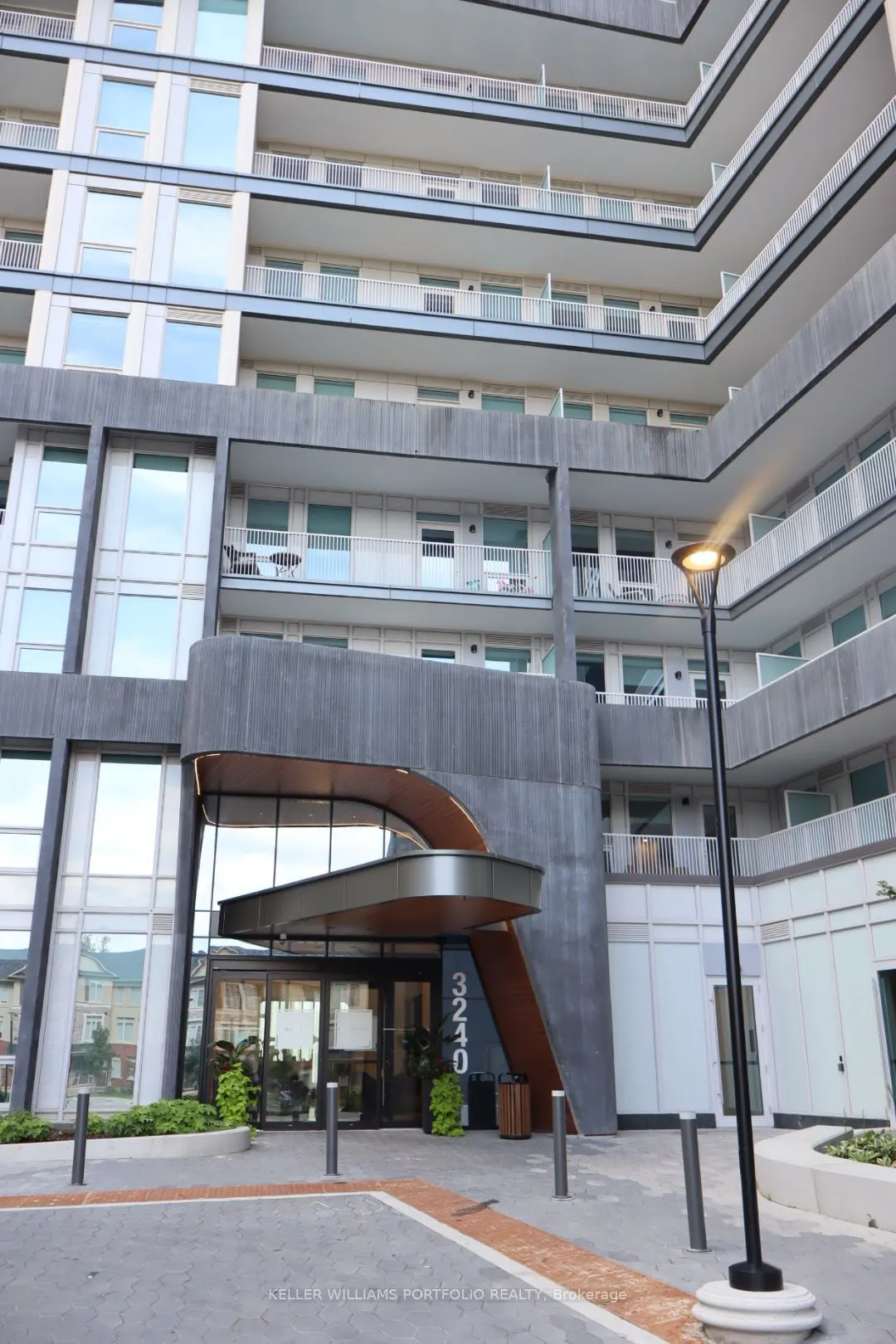3240 William Coltson Avenue, #1105