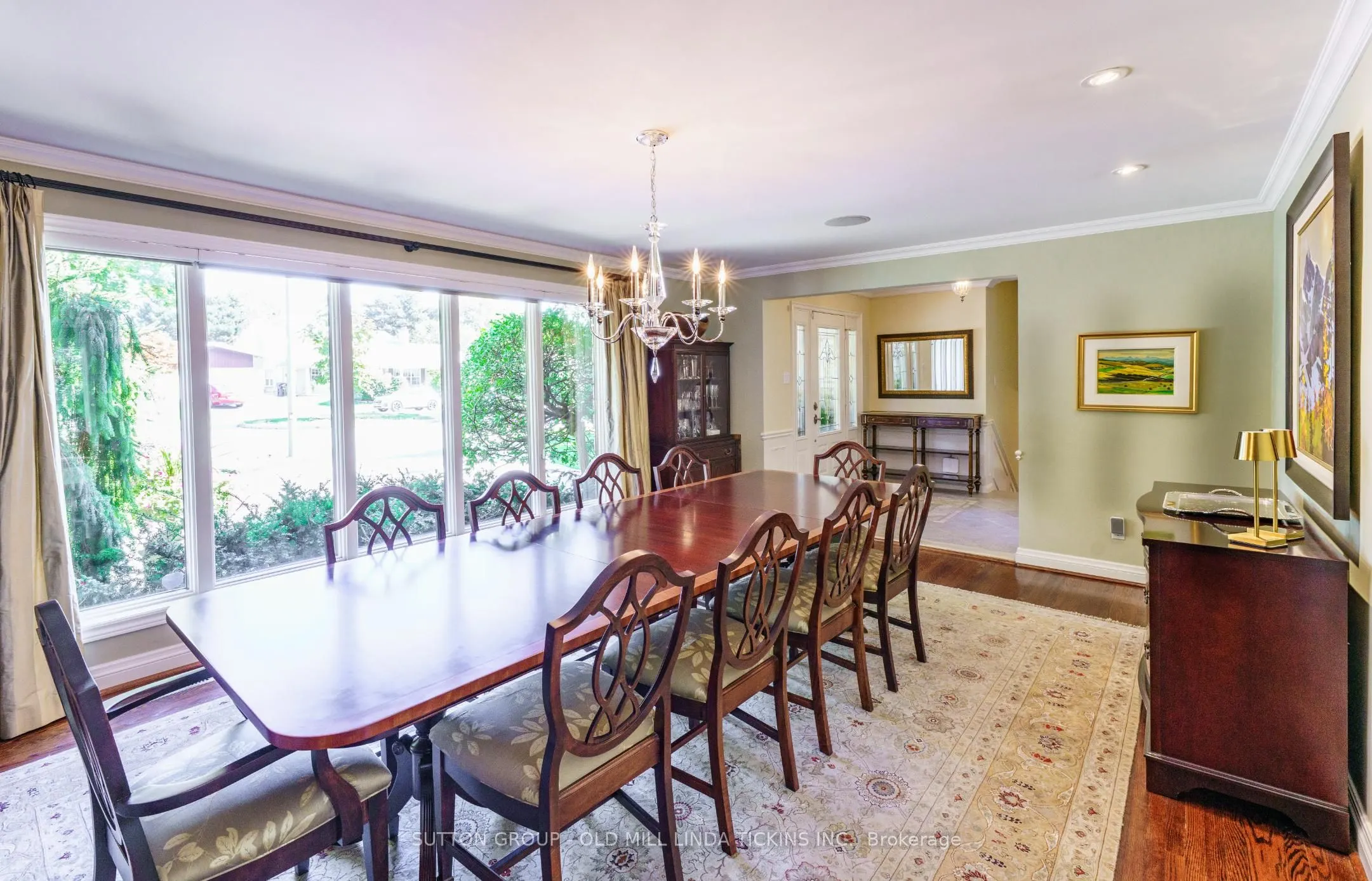6 Winterbourne Court