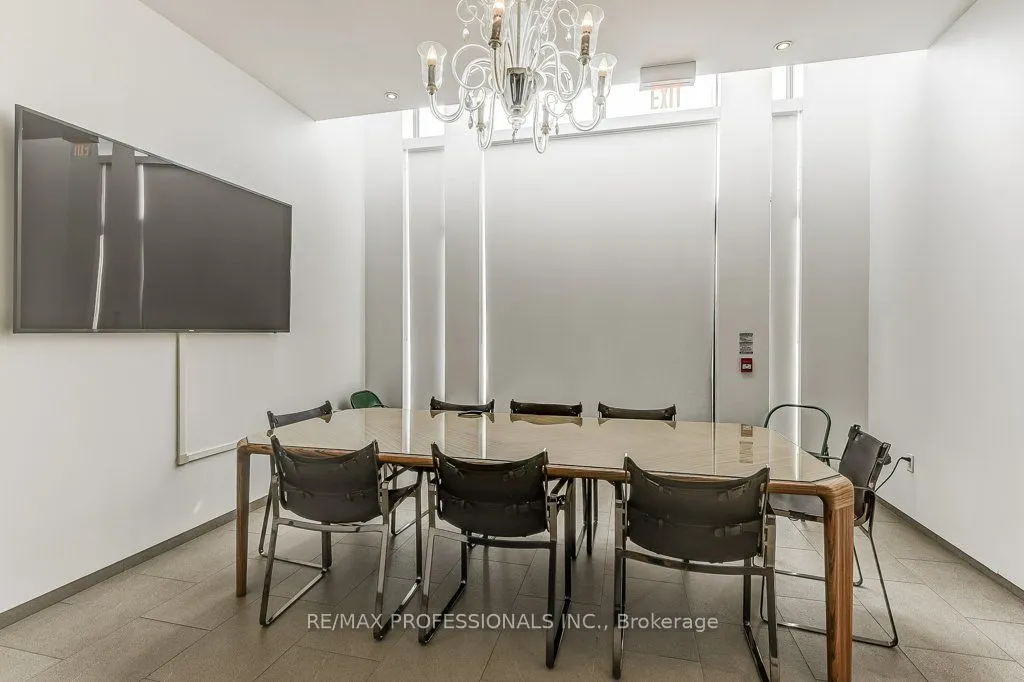 103 The Queensway Avenue, #2707