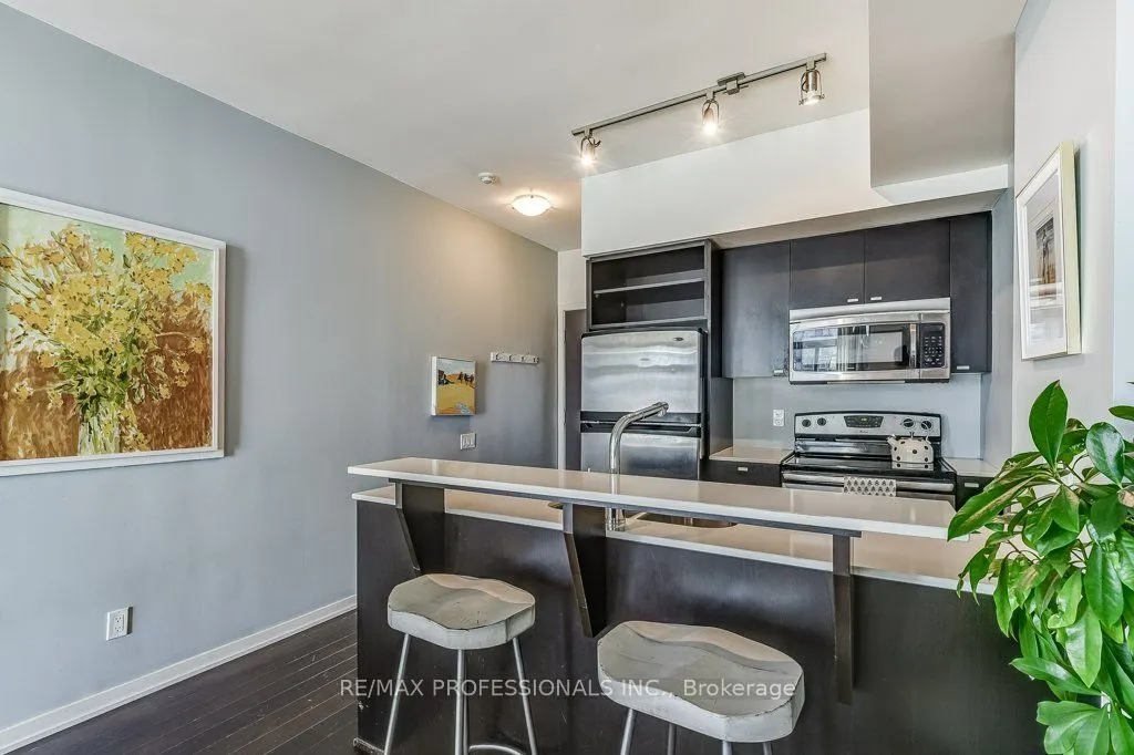 103 The Queensway Avenue, #2707