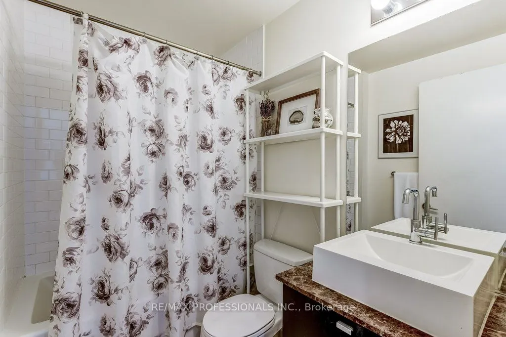 103 The Queensway Avenue, #2707