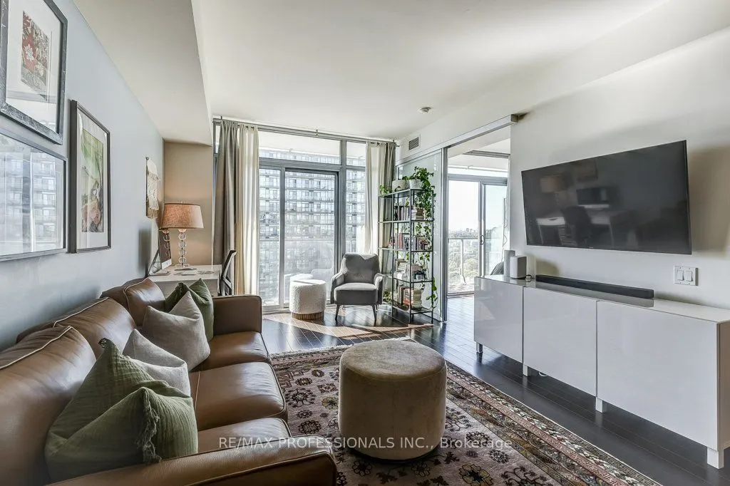 103 The Queensway Avenue, #2707