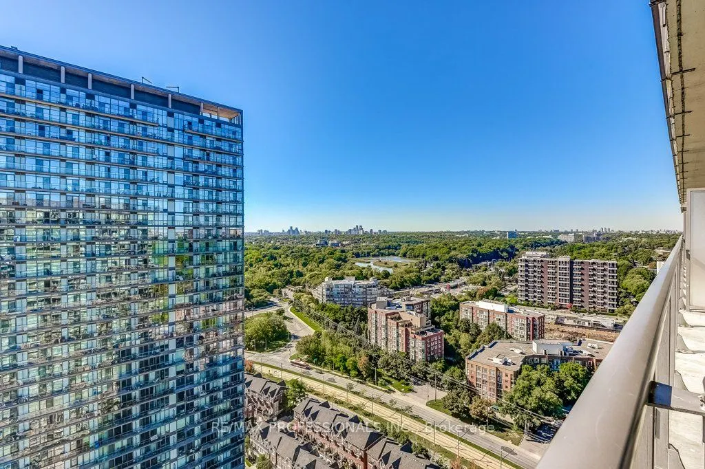 103 The Queensway Avenue, #2707