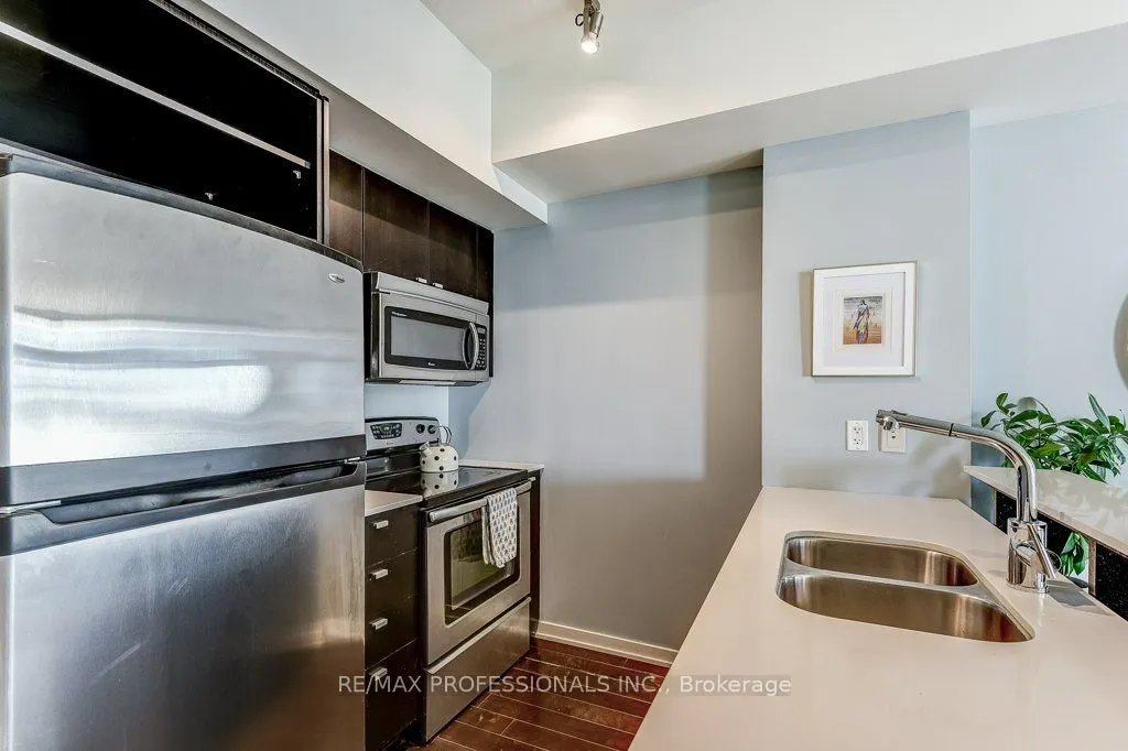 103 The Queensway Avenue, #2707