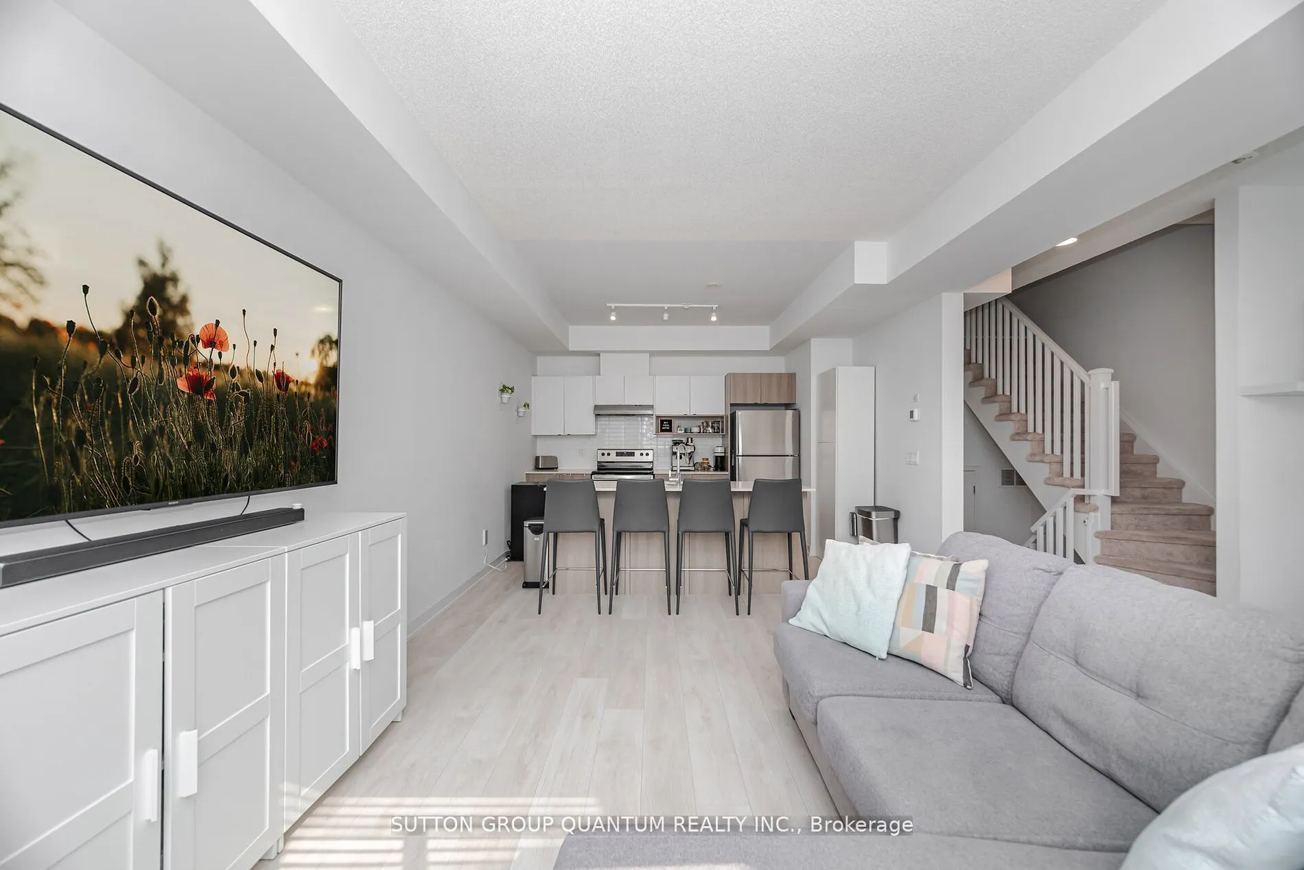 1121 Cooke Boulevard, #19