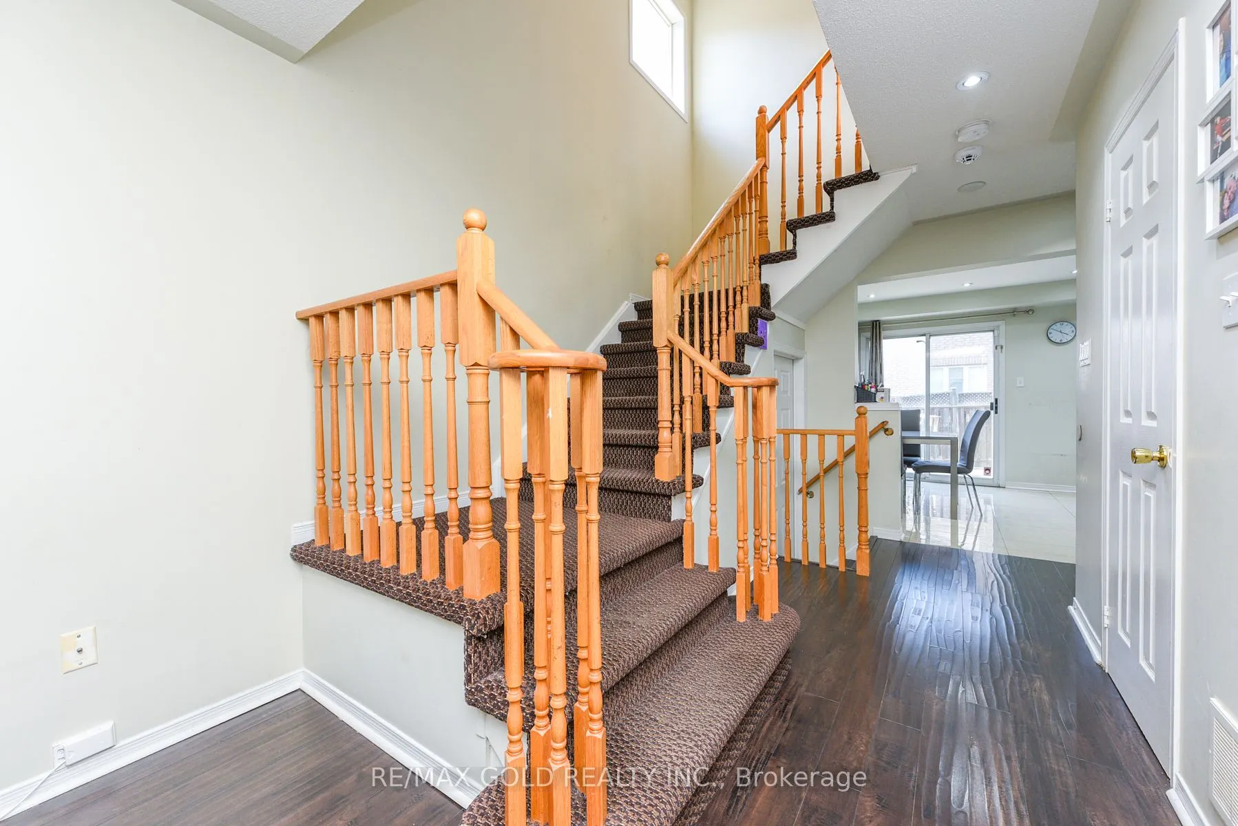 124 Starhill Crescent
