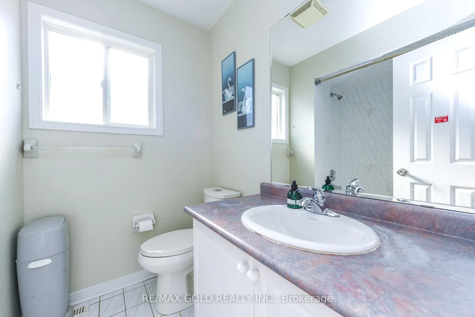 124 Starhill Crescent