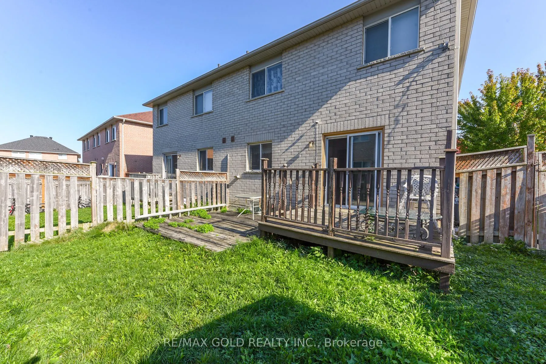 124 Starhill Crescent