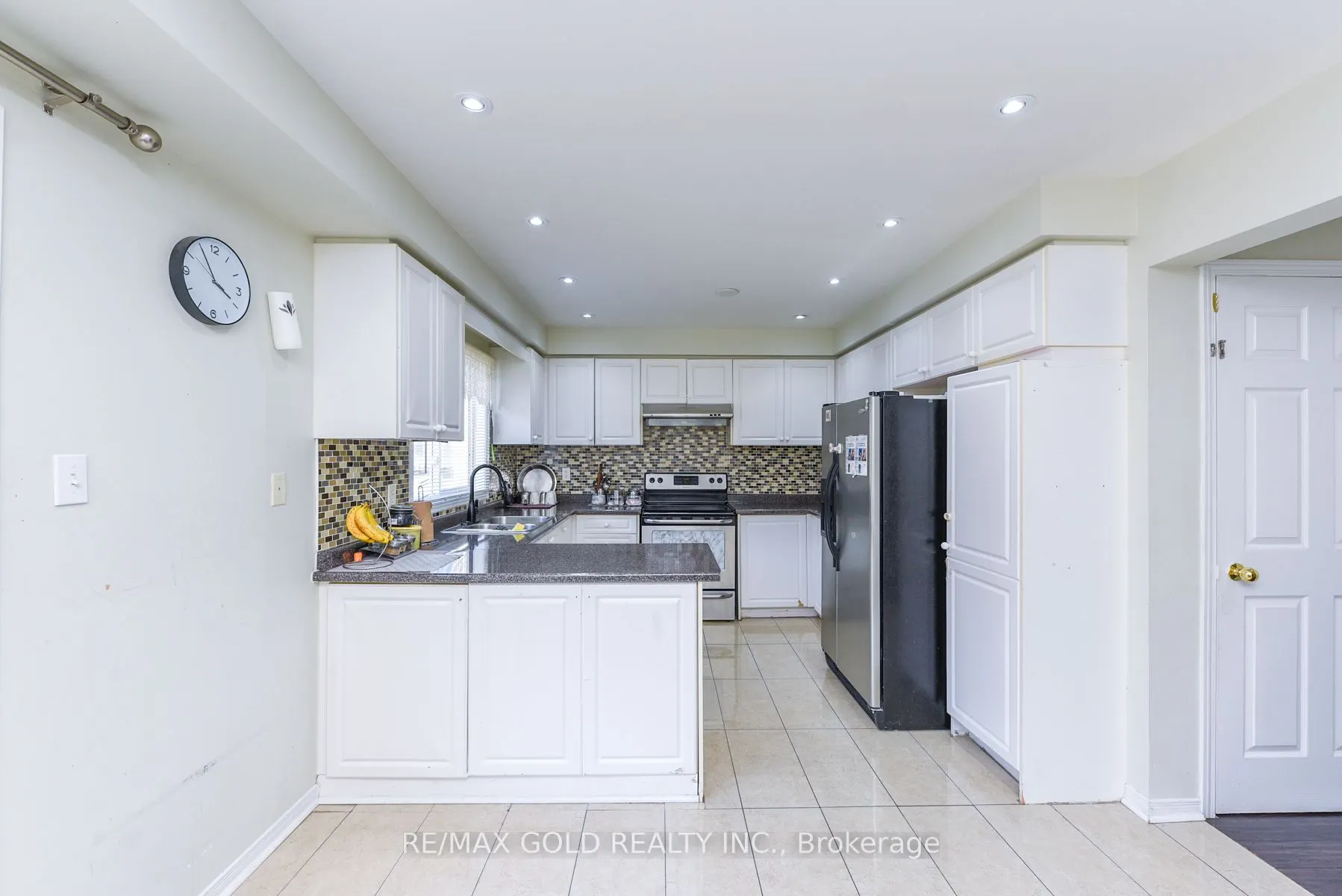 124 Starhill Crescent