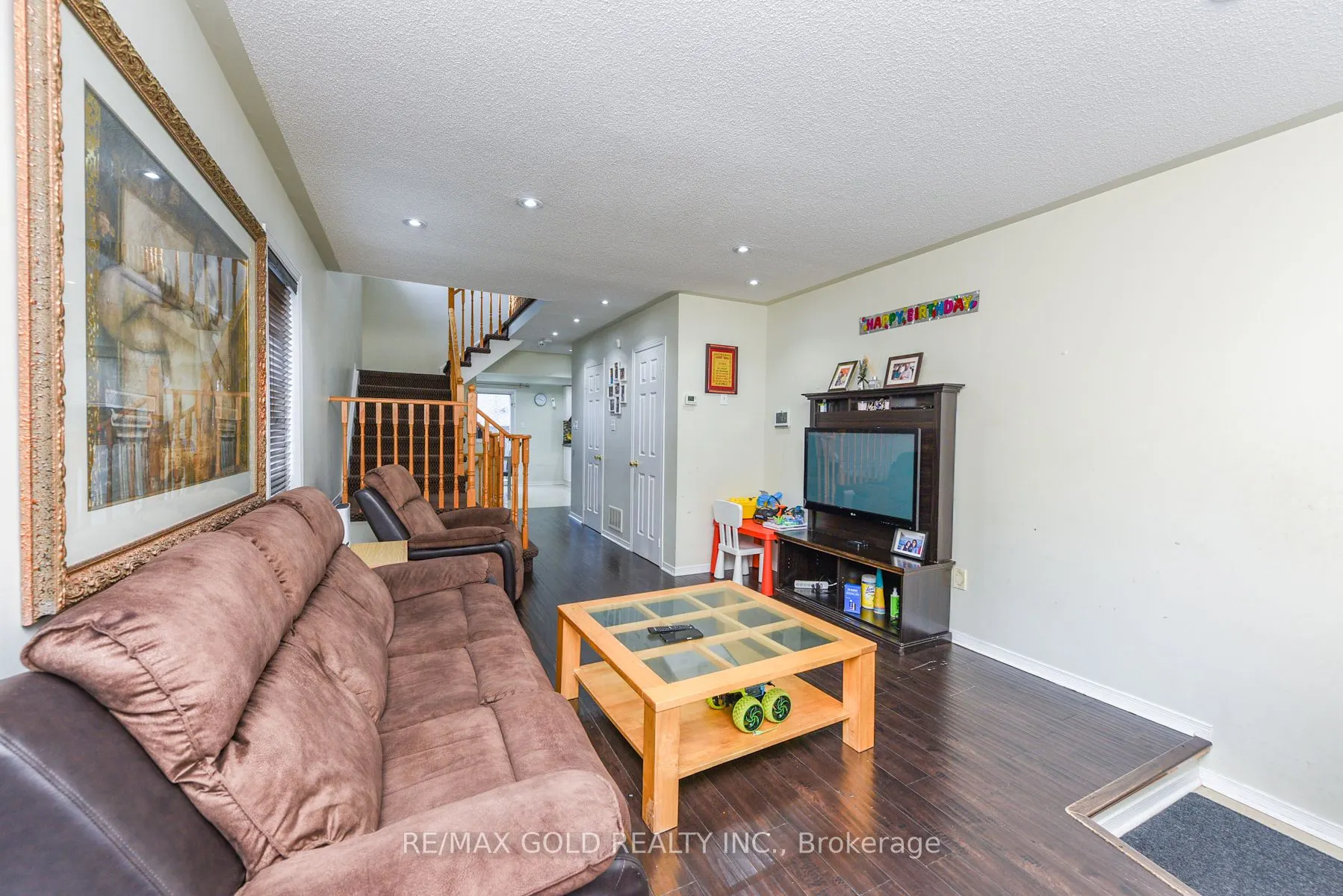 124 Starhill Crescent