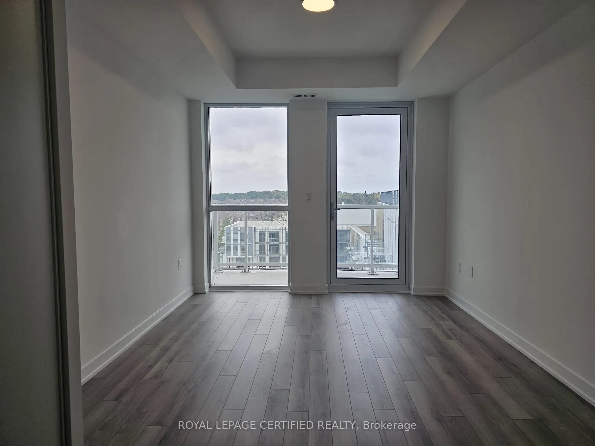 1005 Dundas Street E, #804