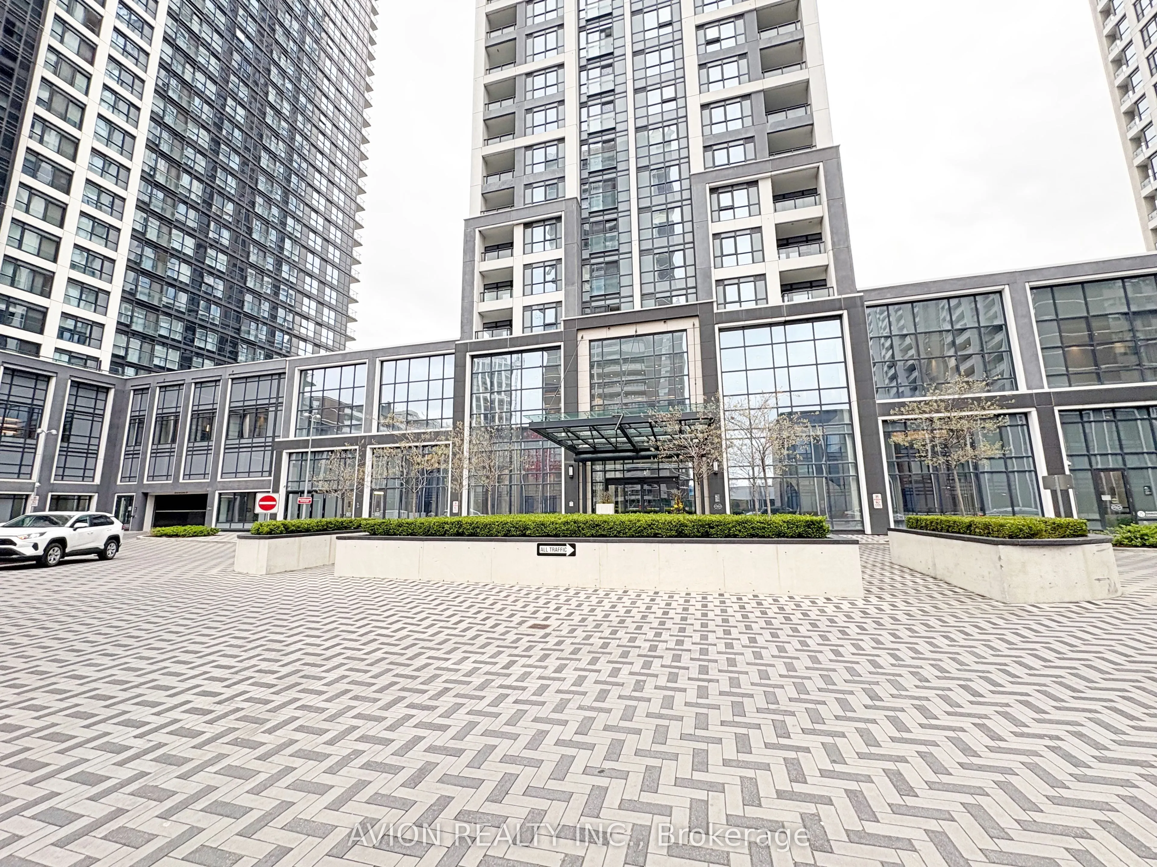 7 Mabelle Avenue, #1905