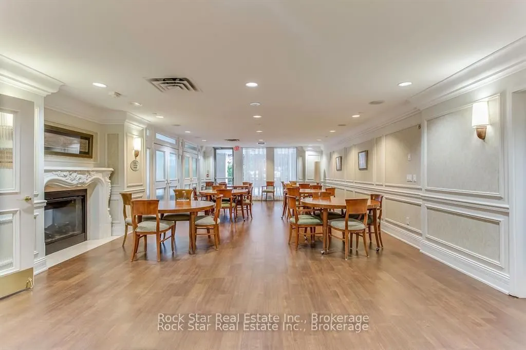 35 Kingsbridge Garden Circle, #408