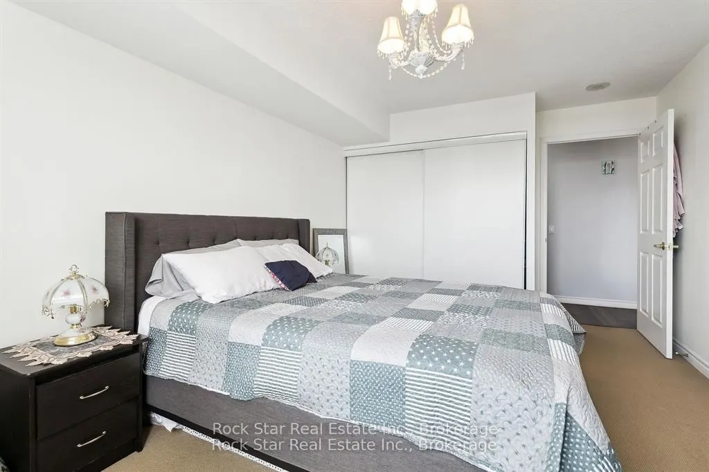 35 Kingsbridge Garden Circle, #408