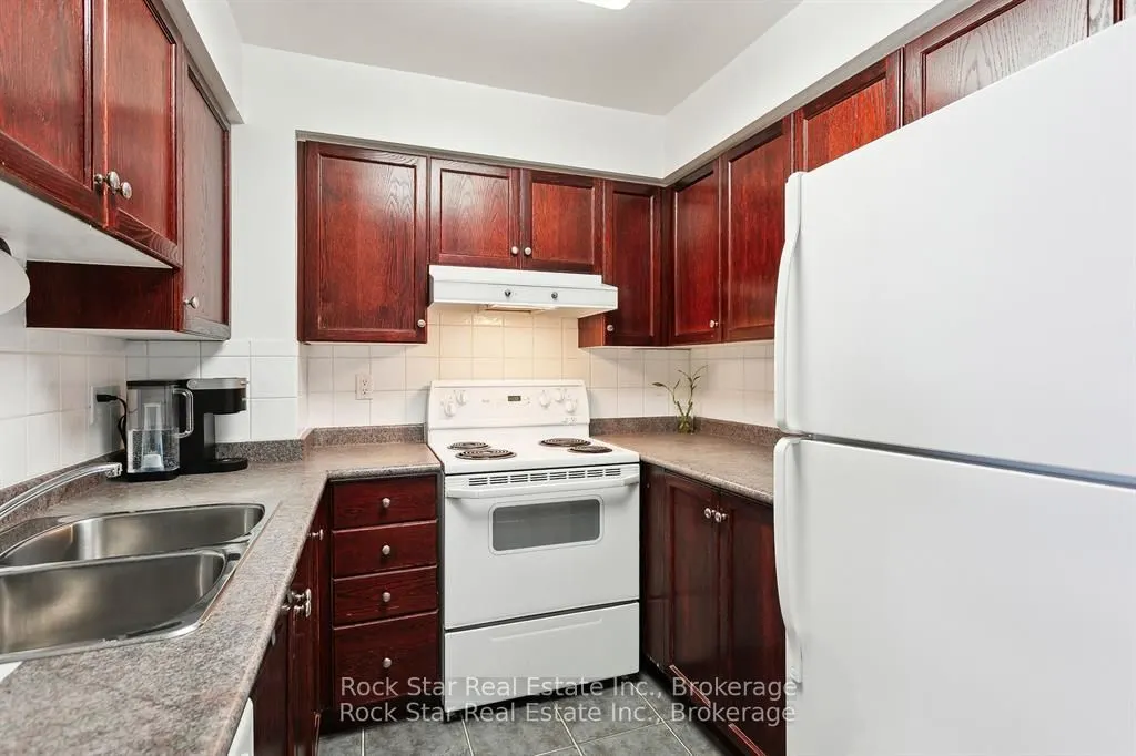 35 Kingsbridge Garden Circle, #408