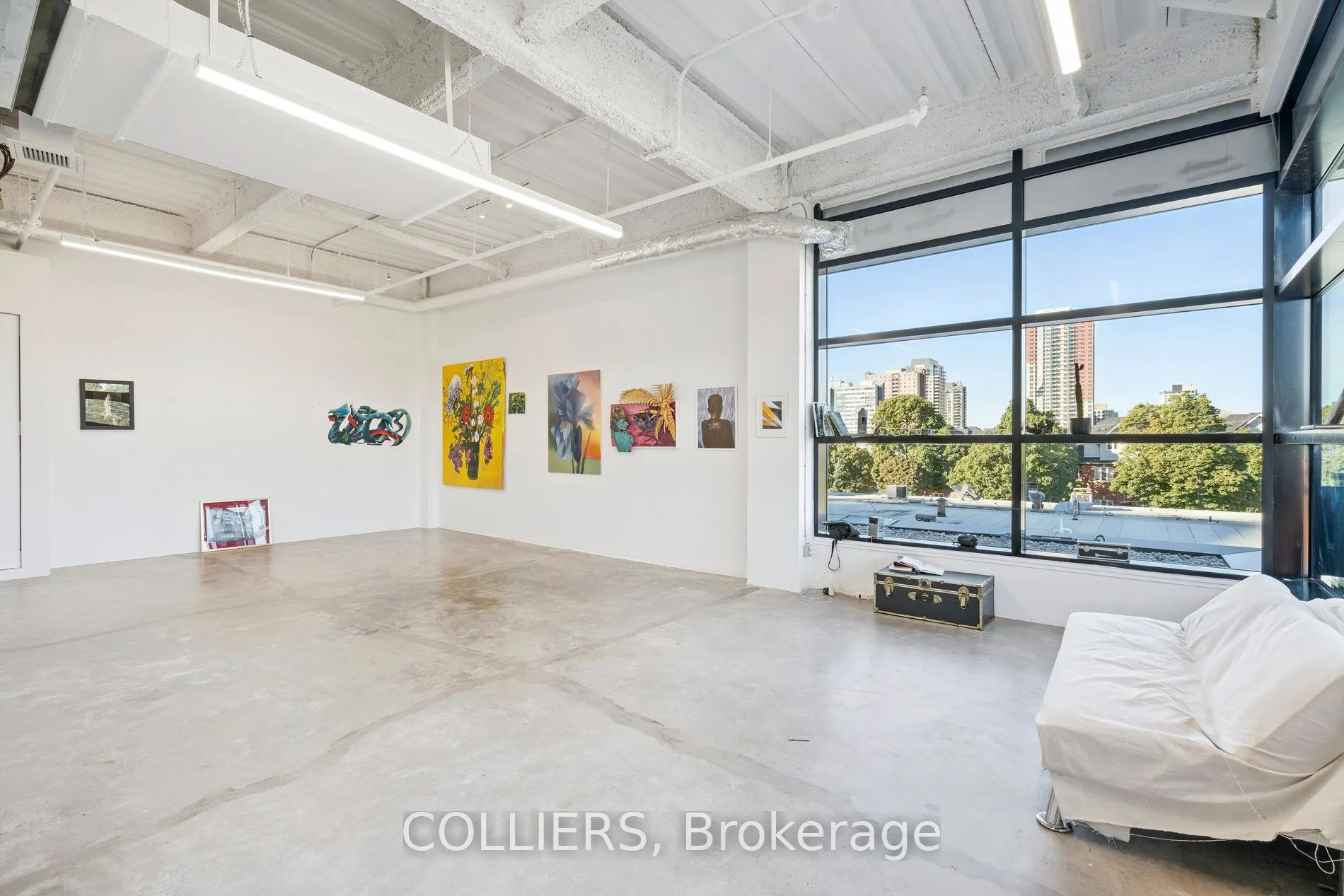 300 Geary Avenue, #305