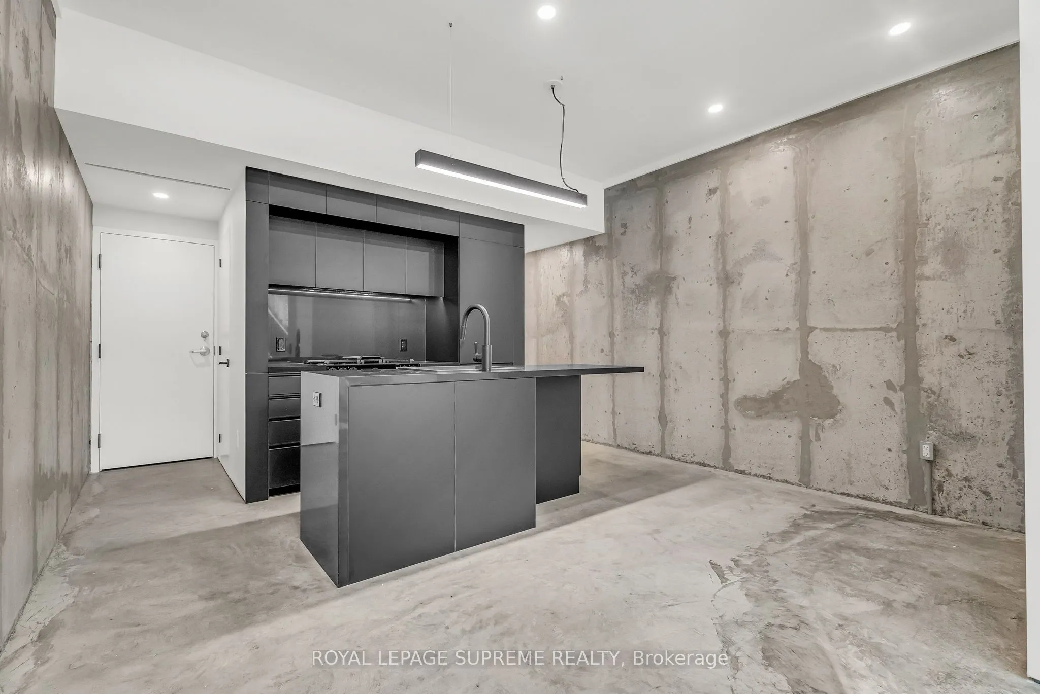 101 Bernice Crescent, #1