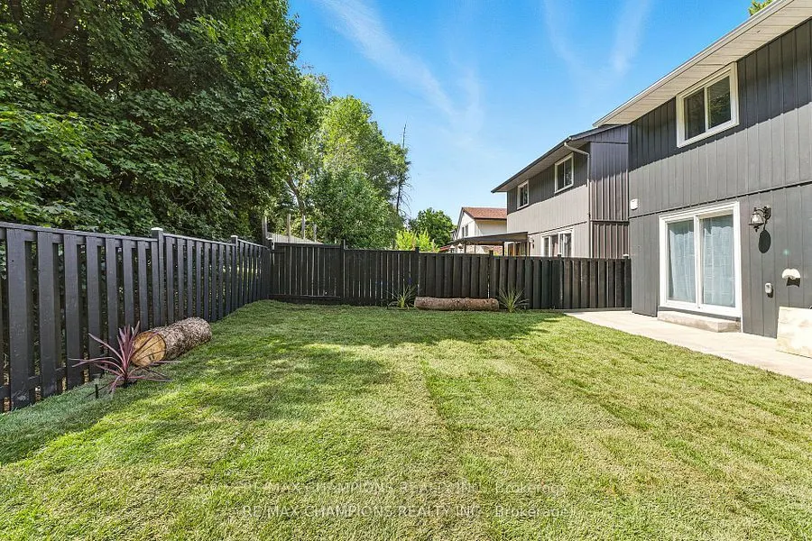 35 Hercules Court