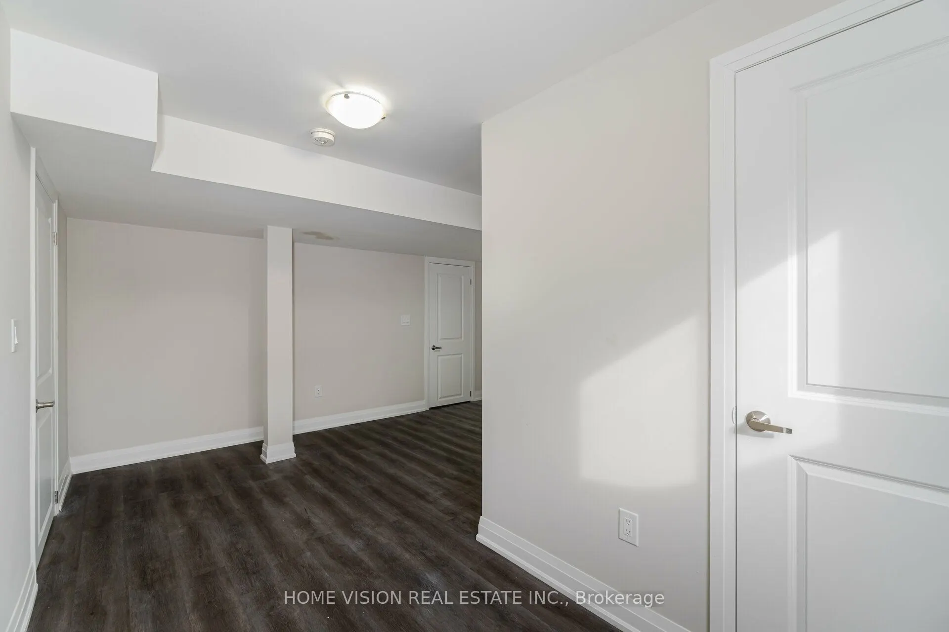 938 Chestnut Heights, #Basement