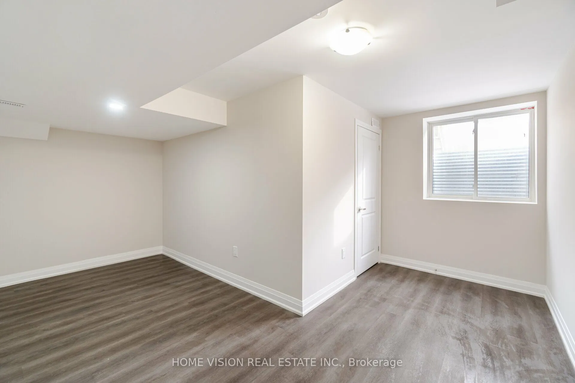 938 Chestnut Heights, #Basement