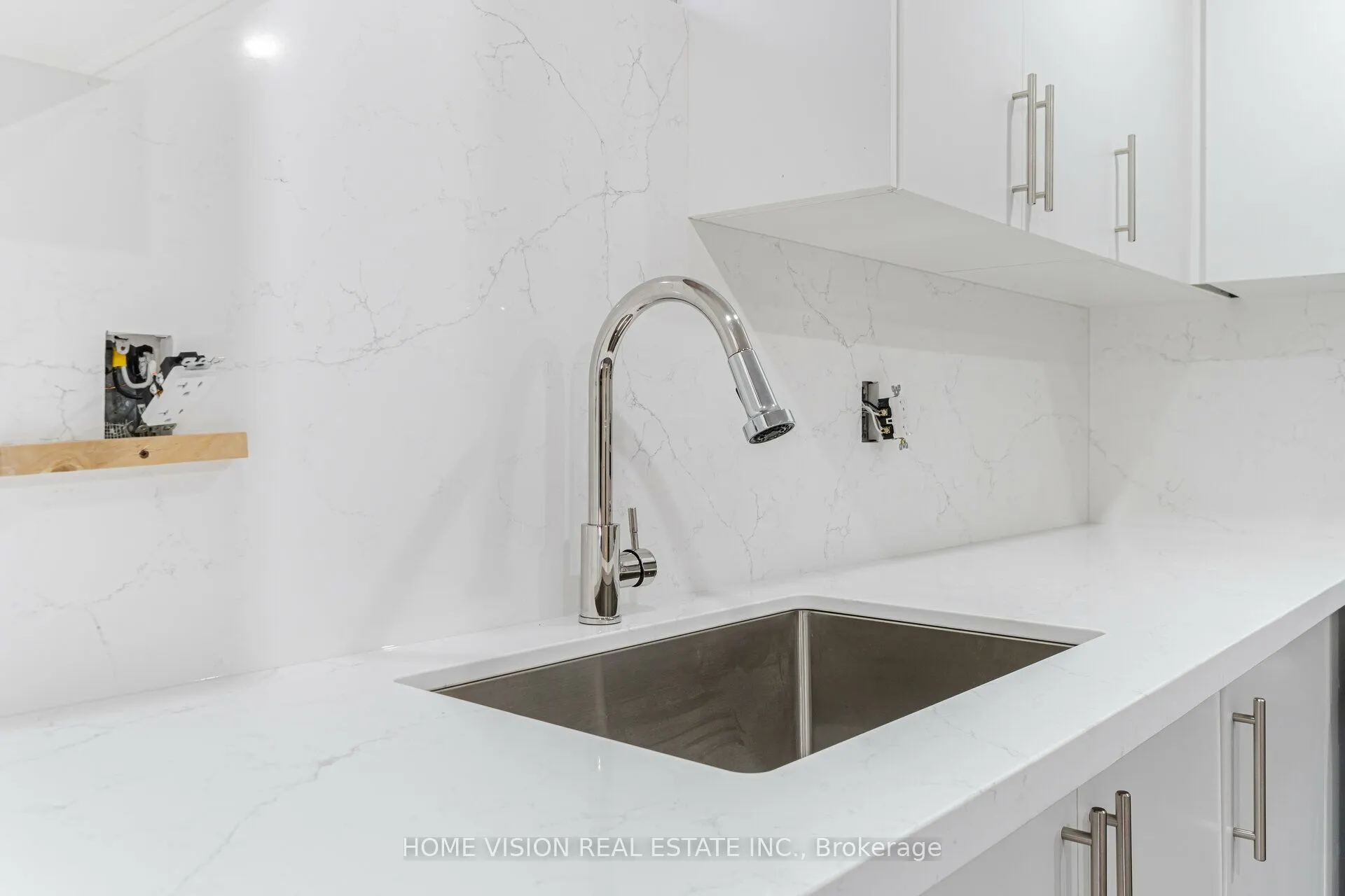 938 Chestnut Heights, #Basement