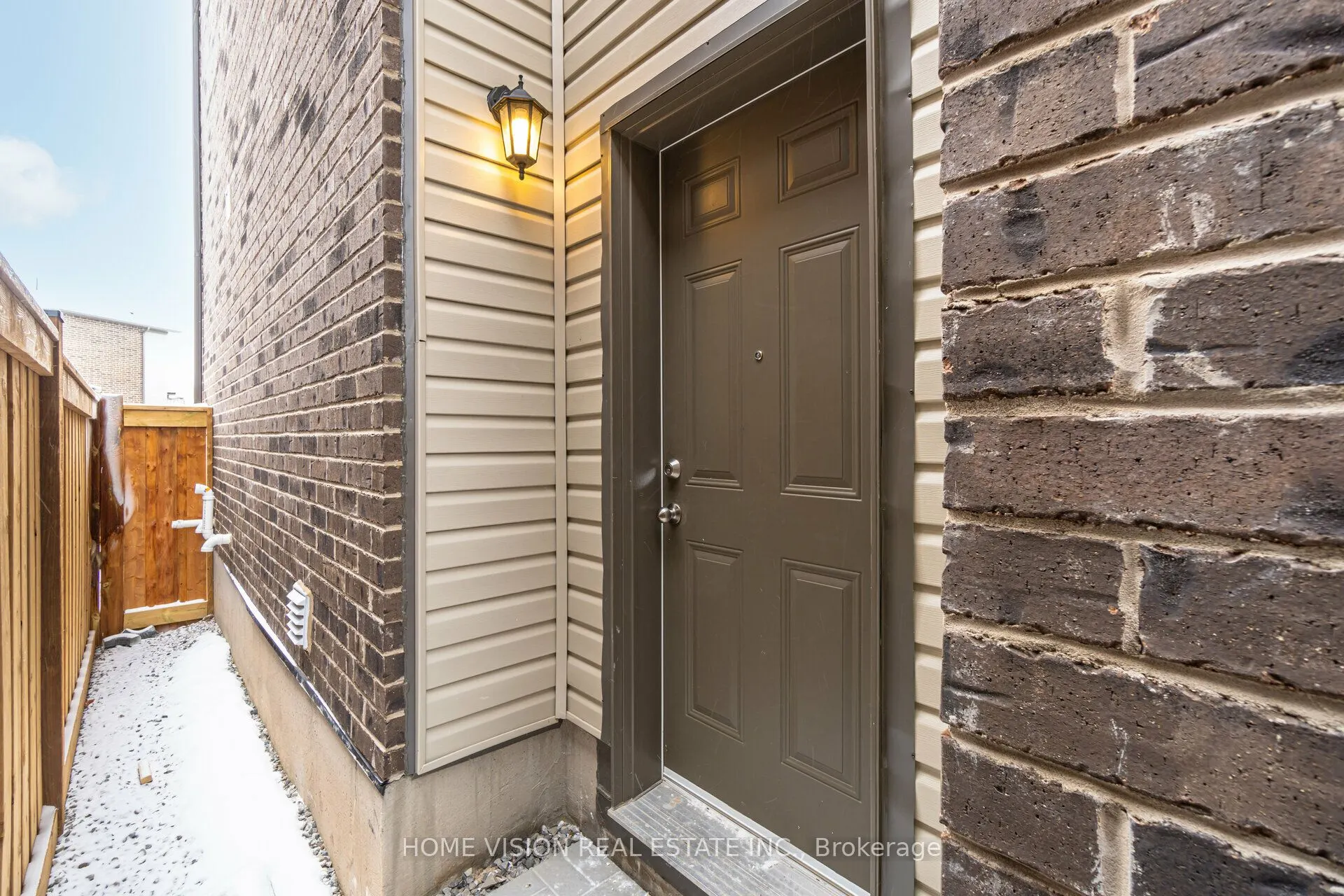 938 Chestnut Heights, #Basement
