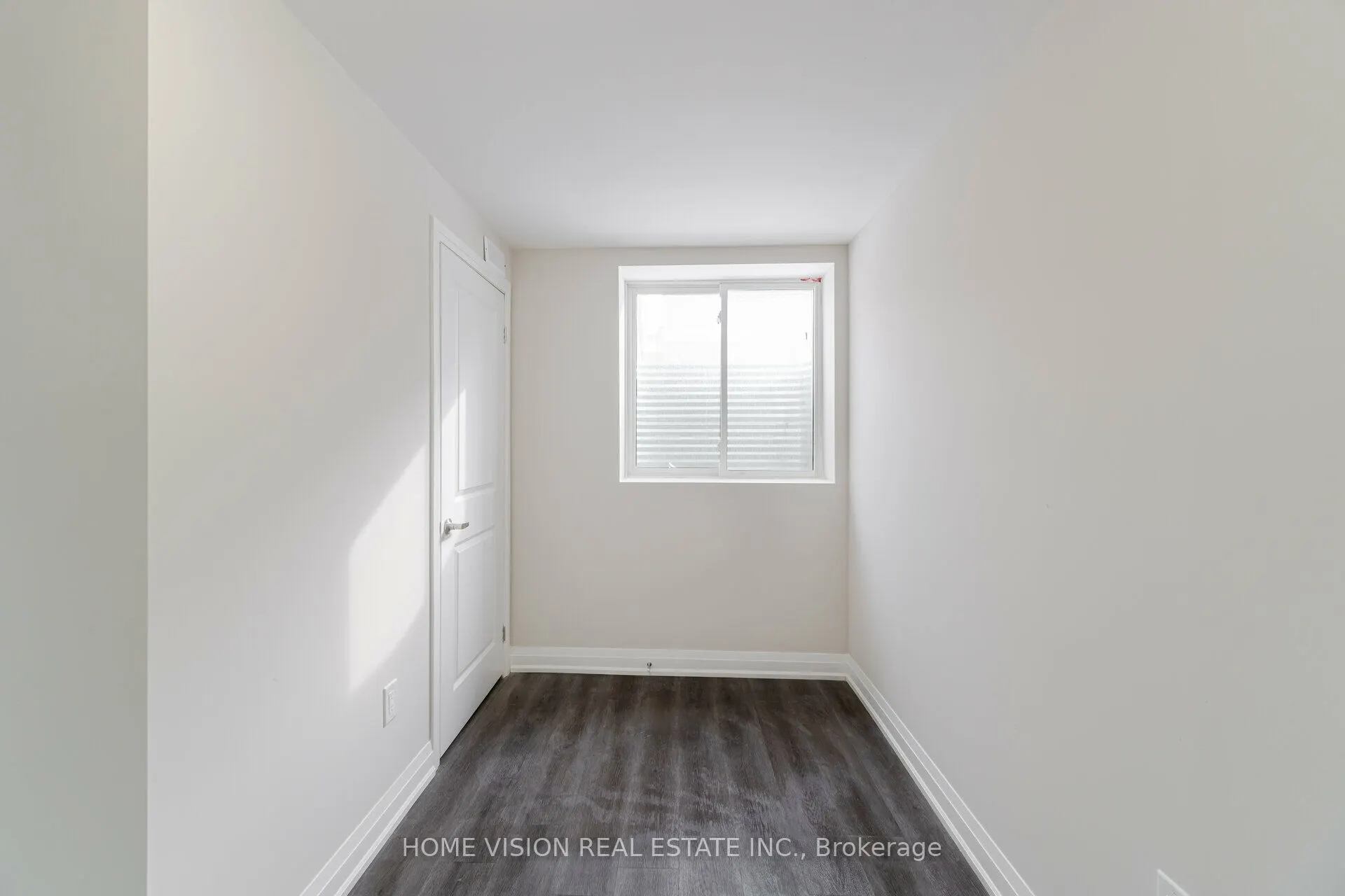 938 Chestnut Heights, #Basement