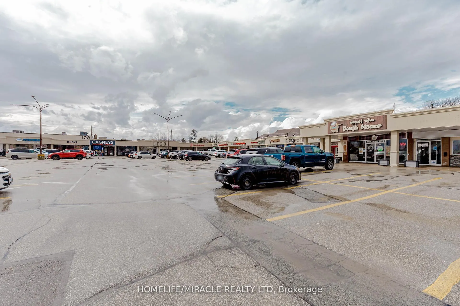 128 Queen Street S, #23