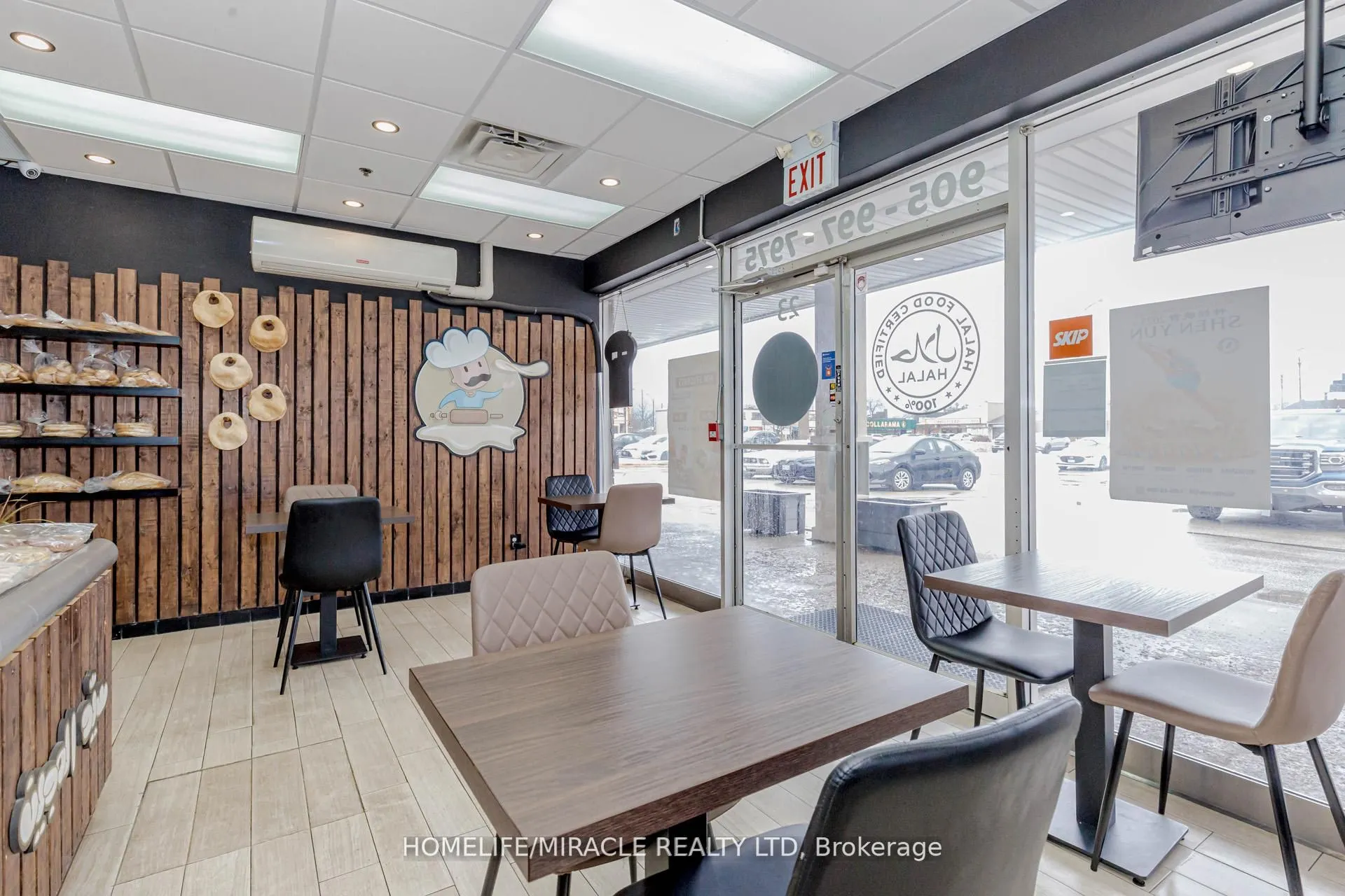 128 Queen Street S, #23