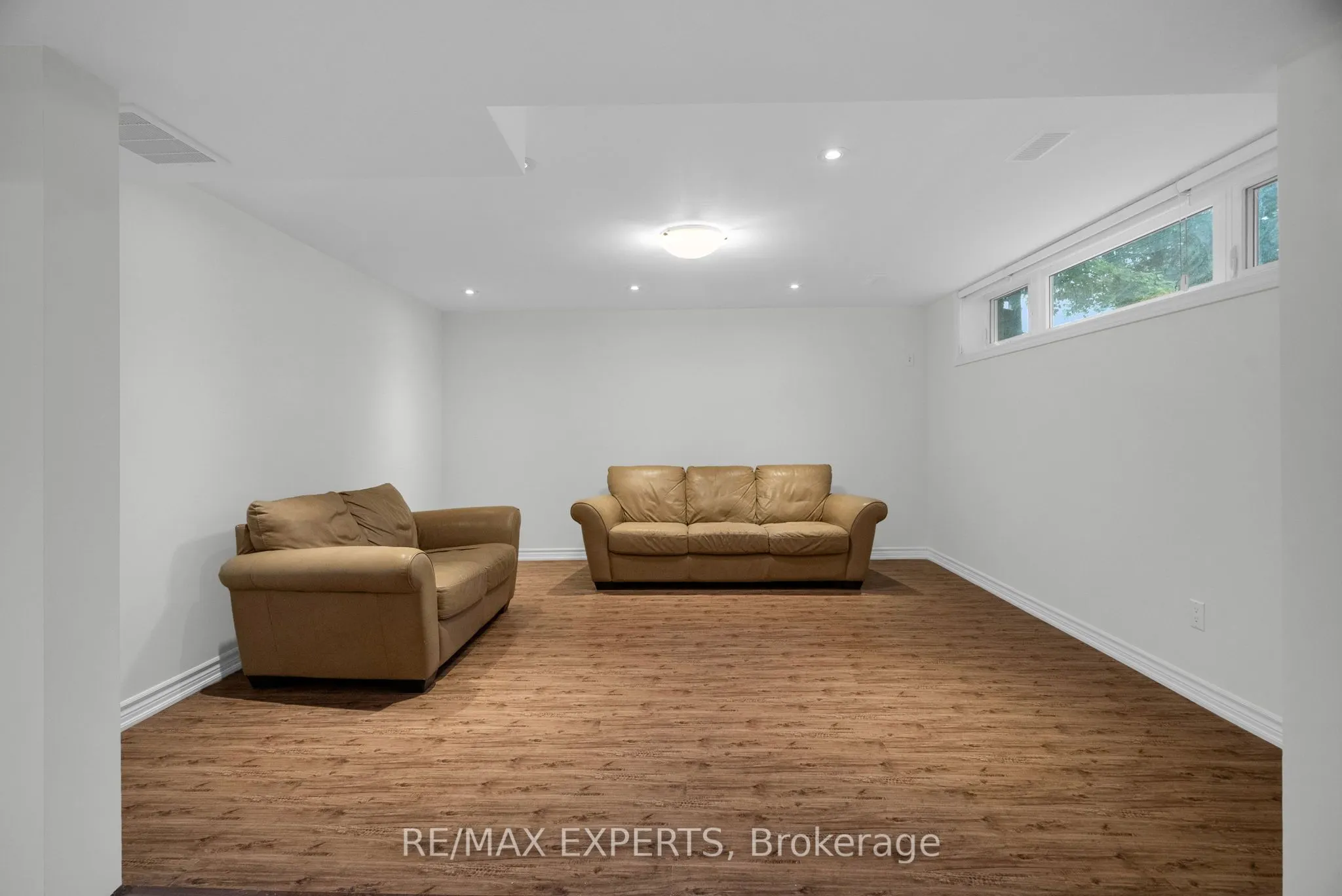 173 Kingsview Drive
