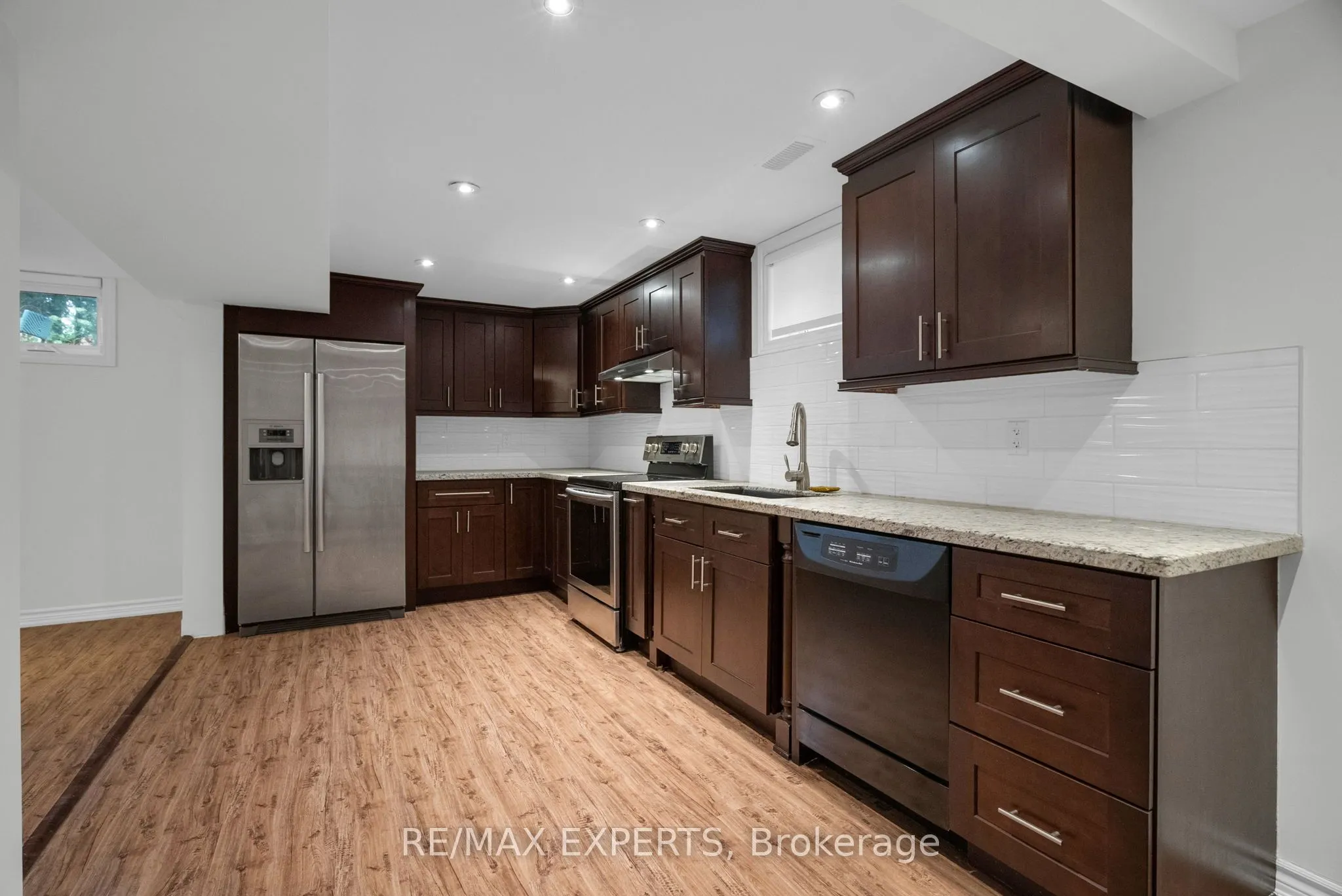 173 Kingsview Drive