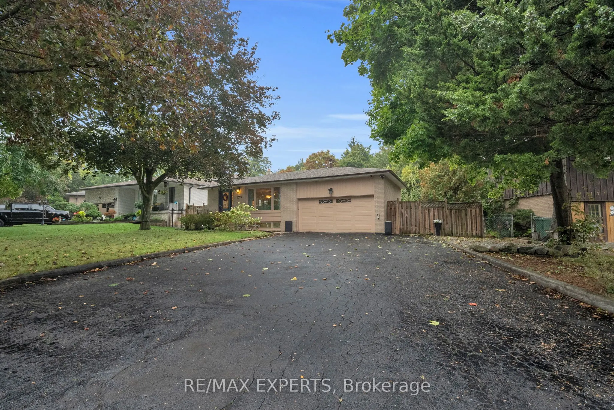 173 Kingsview Drive