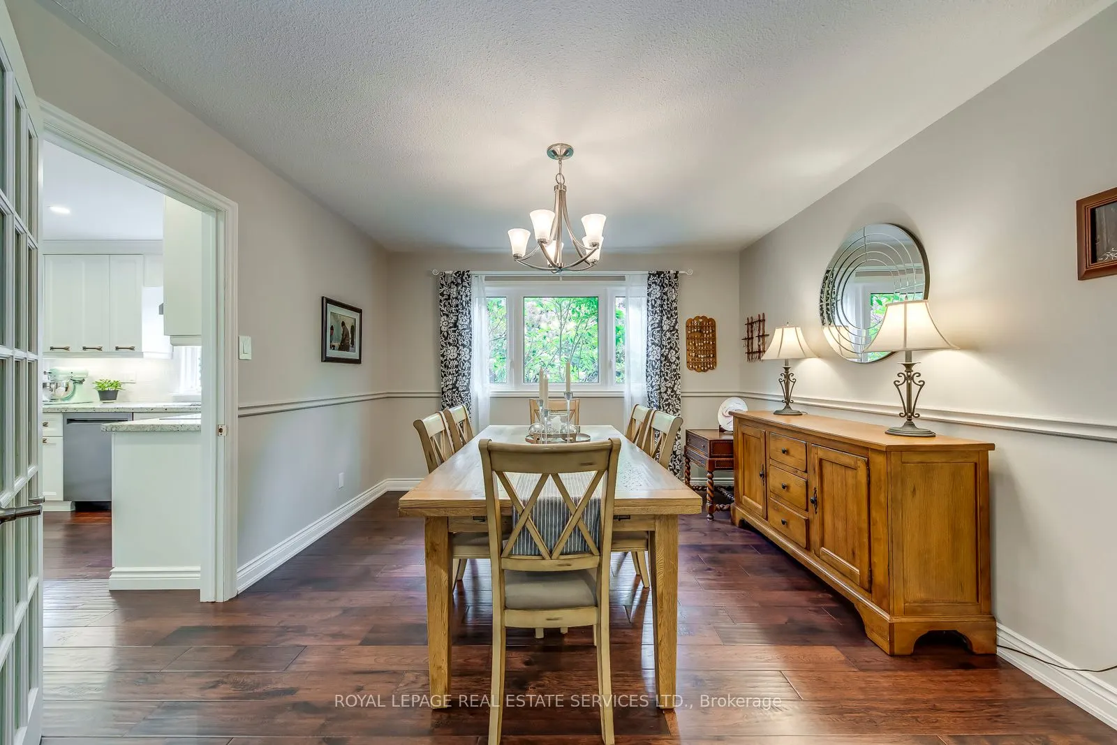 1460 Caulder Drive