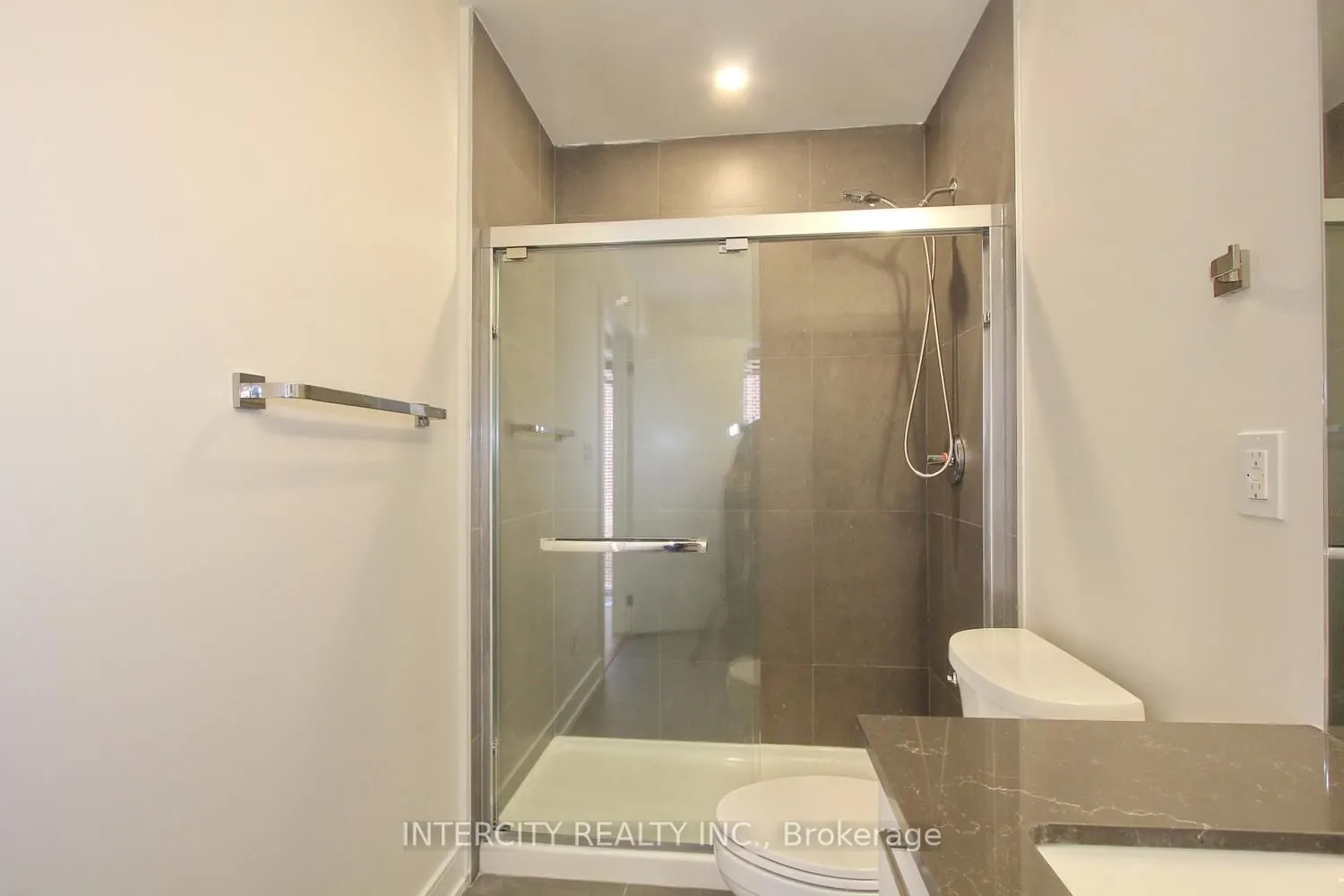 11 Desiree Place