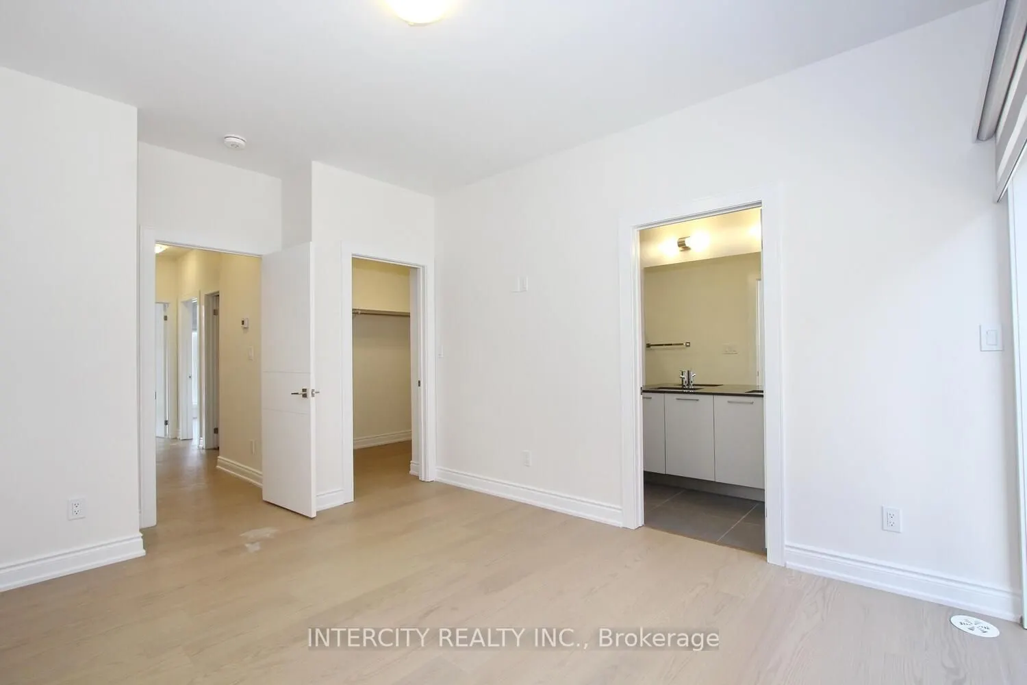 11 Desiree Place