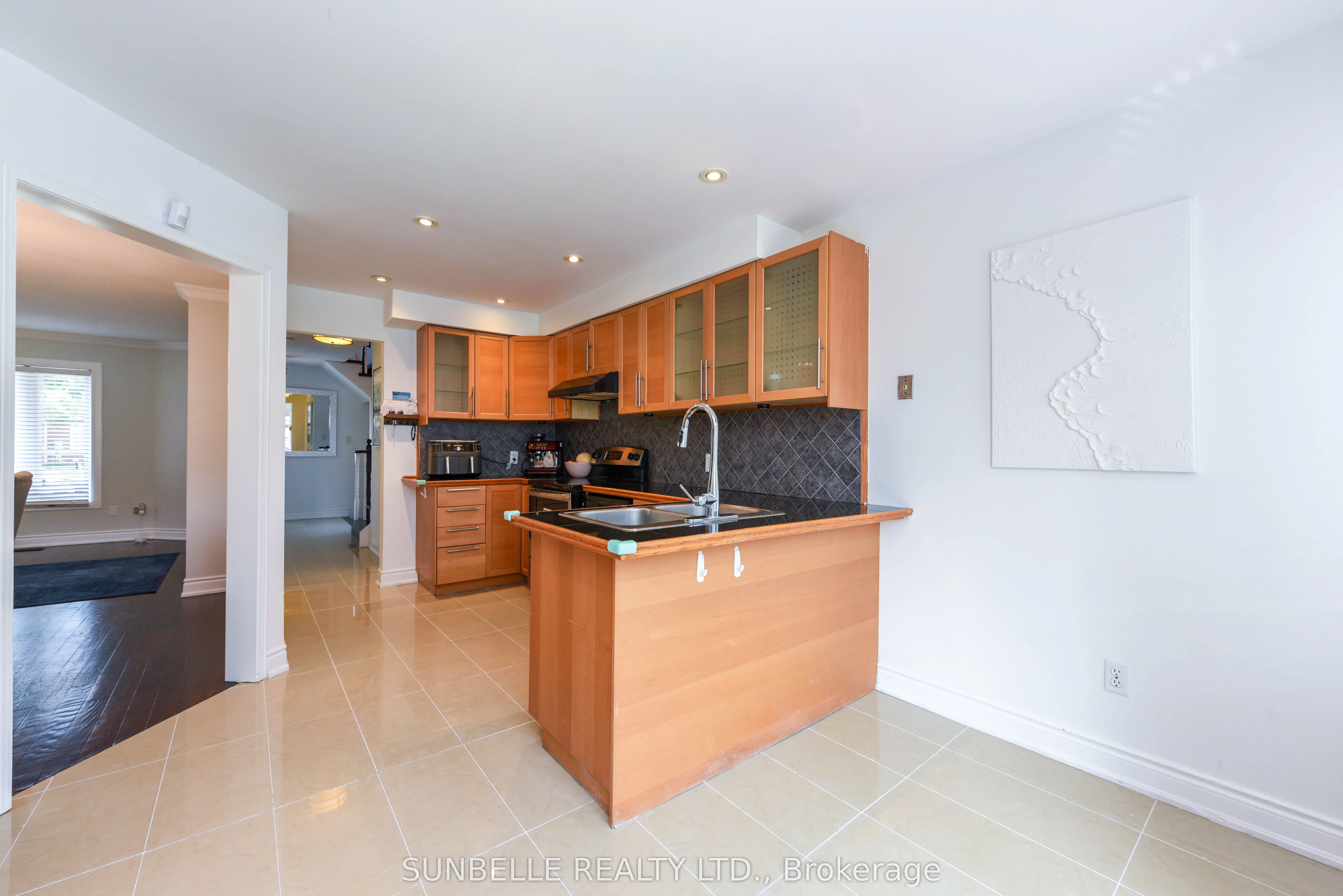 3826 Allcroft Road