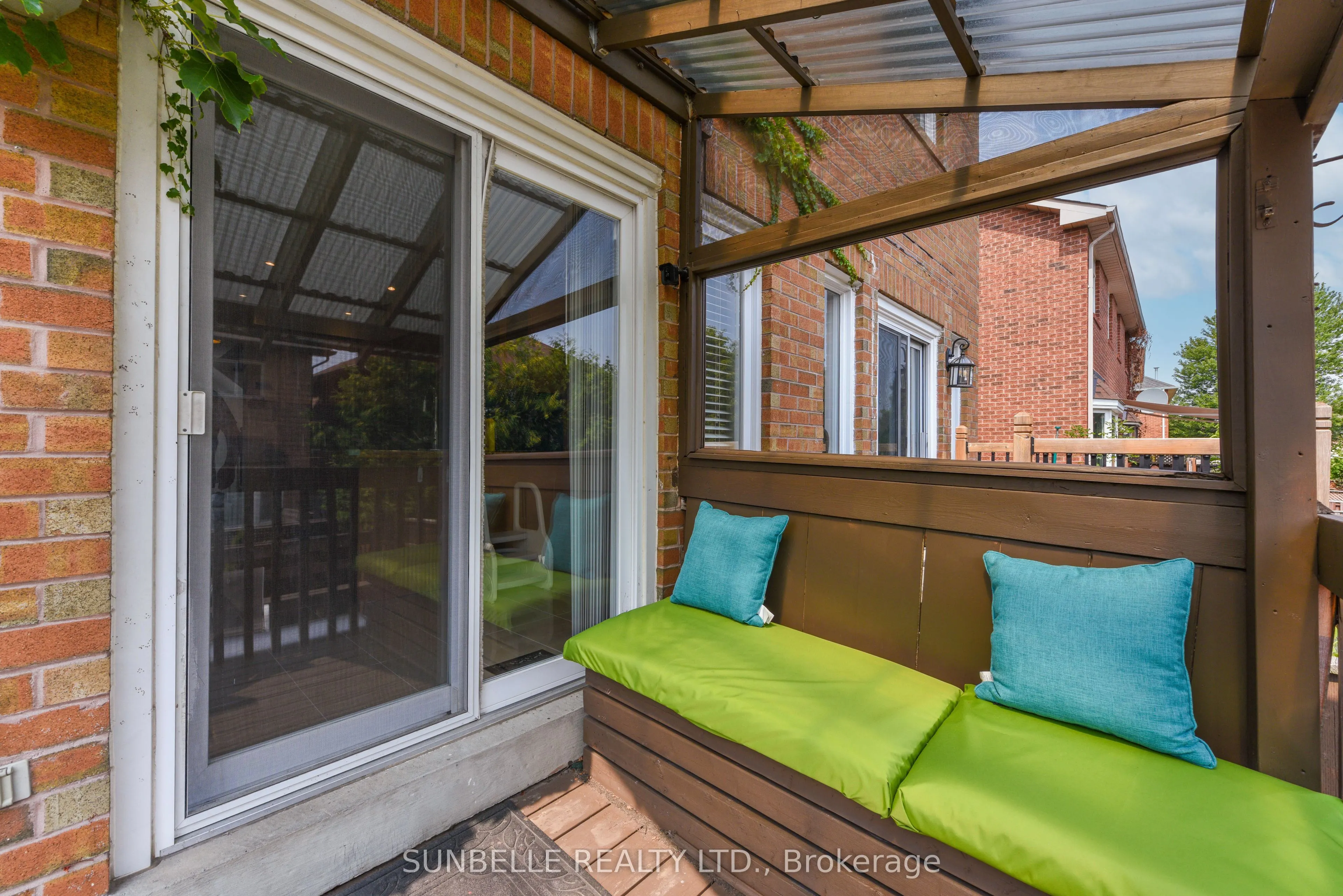 3826 Allcroft Road