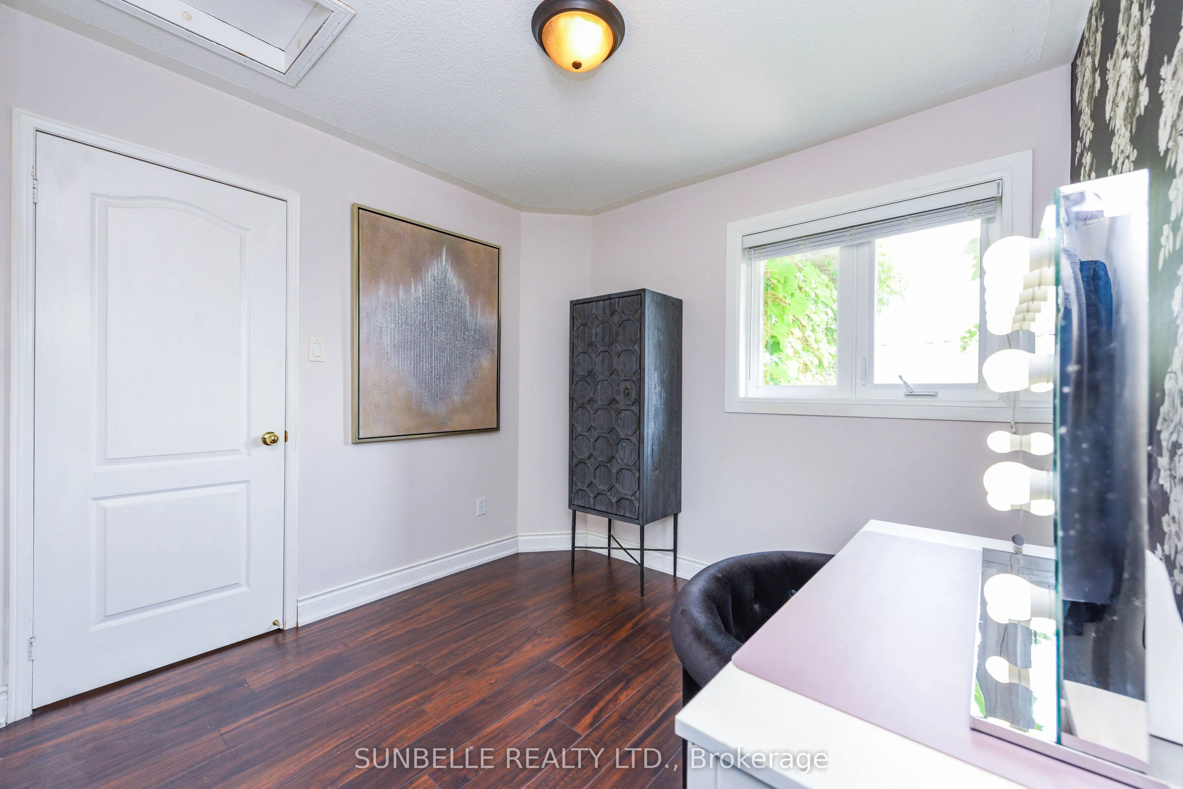 3826 Allcroft Road